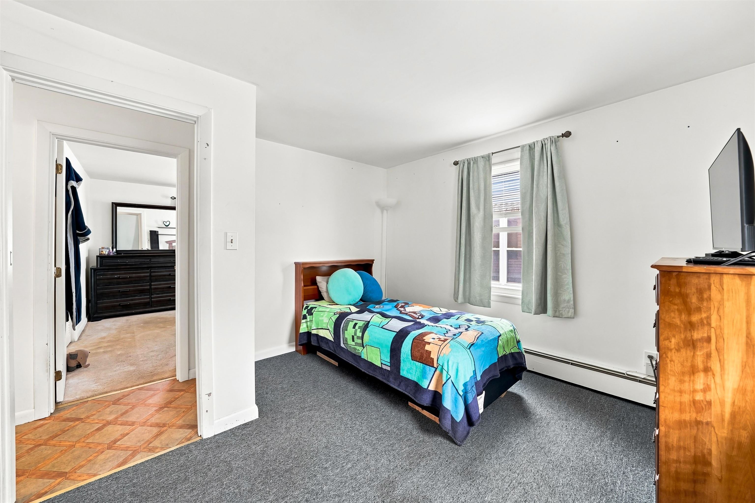 21 Woodbine Avenue Property Photo 22