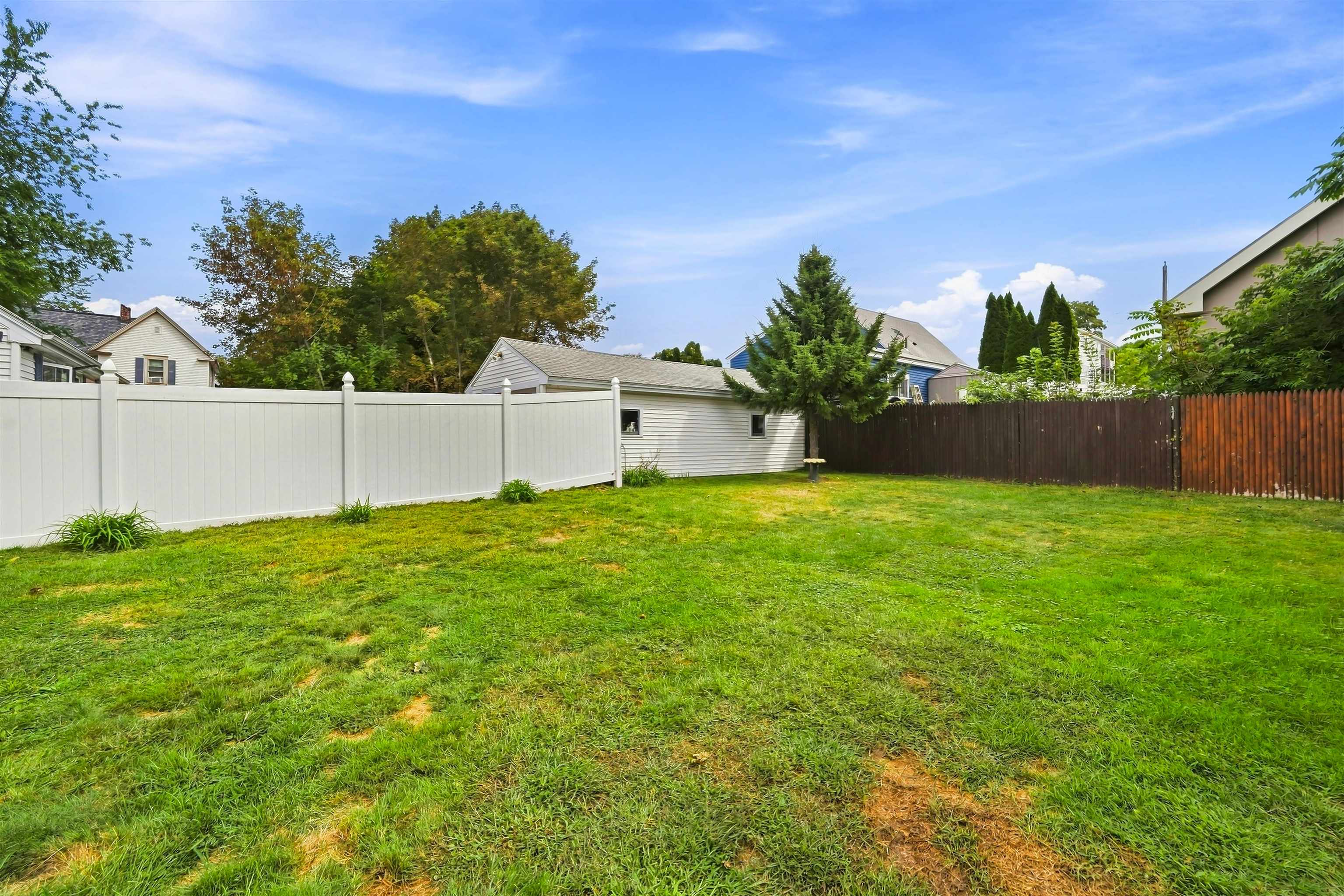 21 Woodbine Avenue Property Photo 42