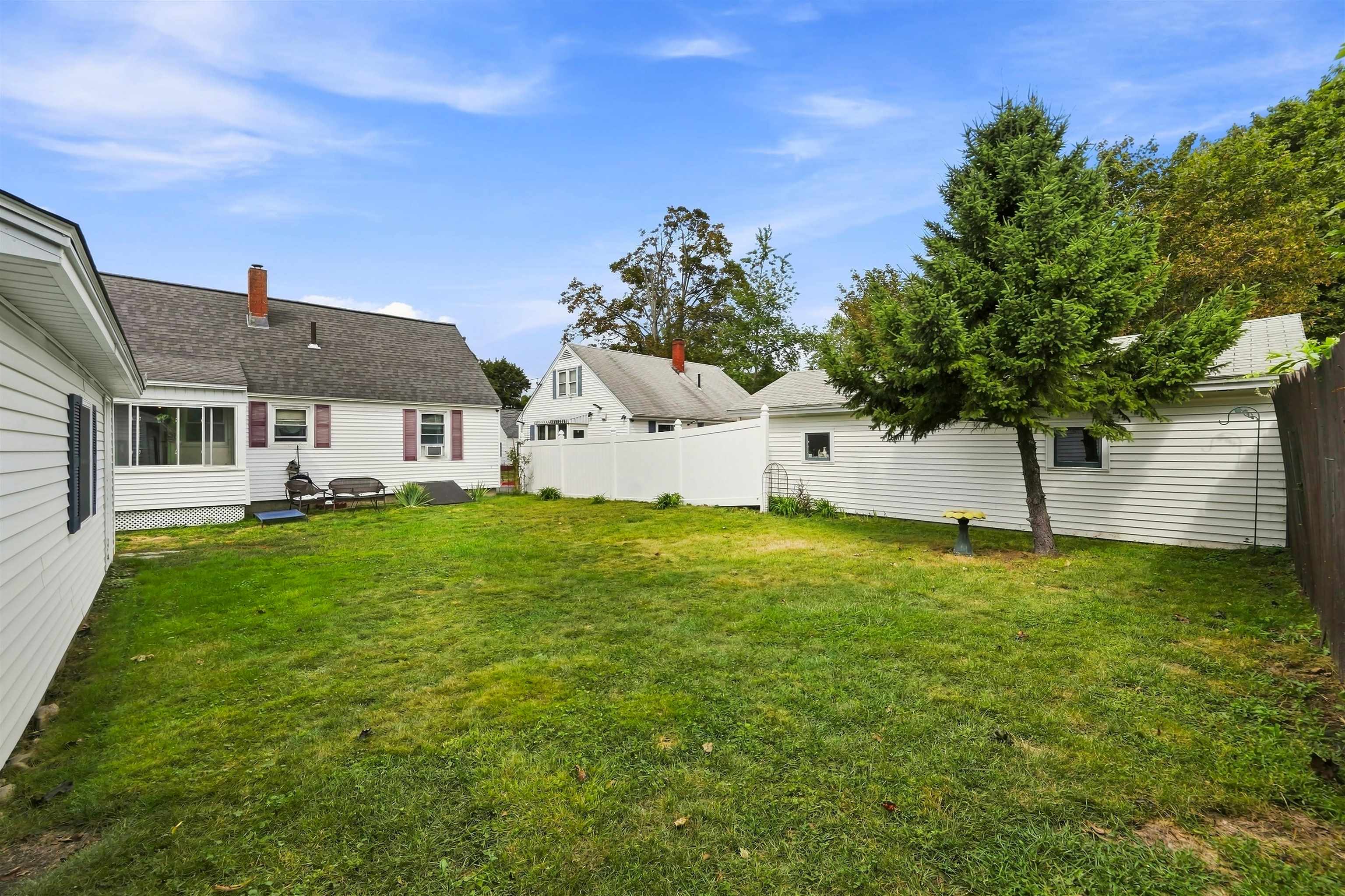 21 Woodbine Avenue Property Photo 43