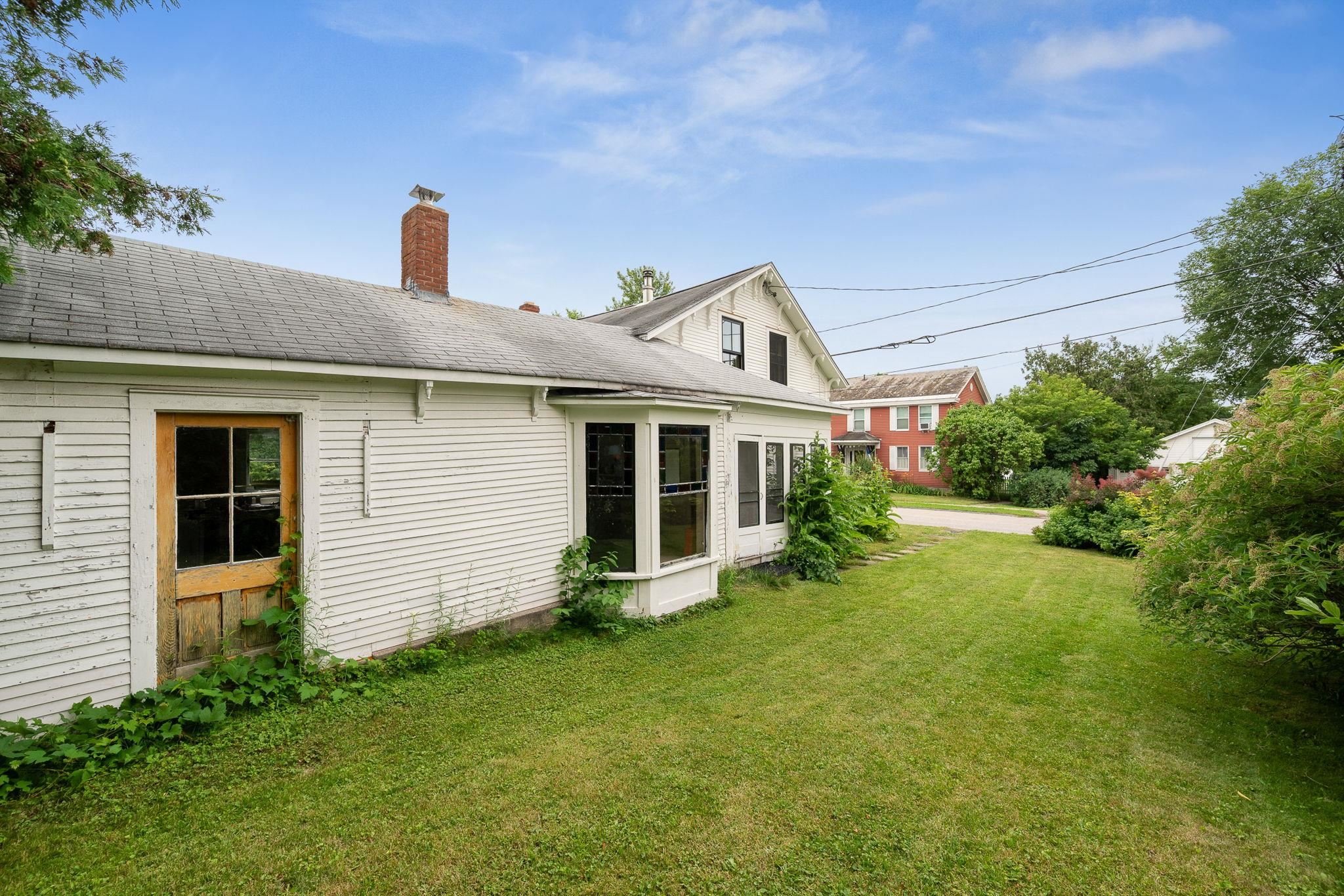 8 Short Street Property Photo 40