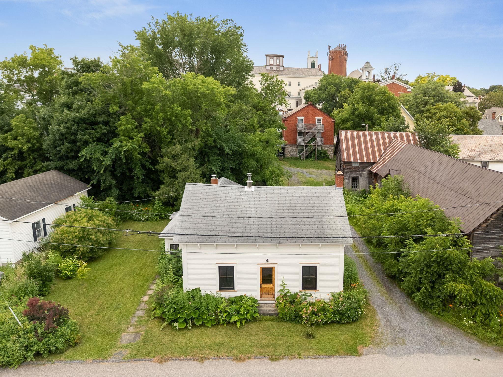8 Short Street Property Photo 47