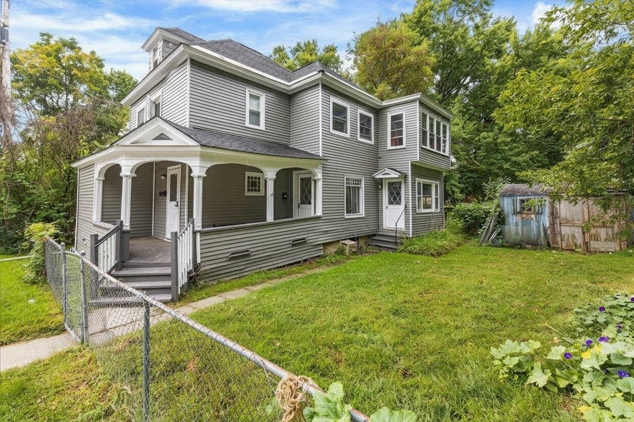 7 Champlain Place Property Photo 1