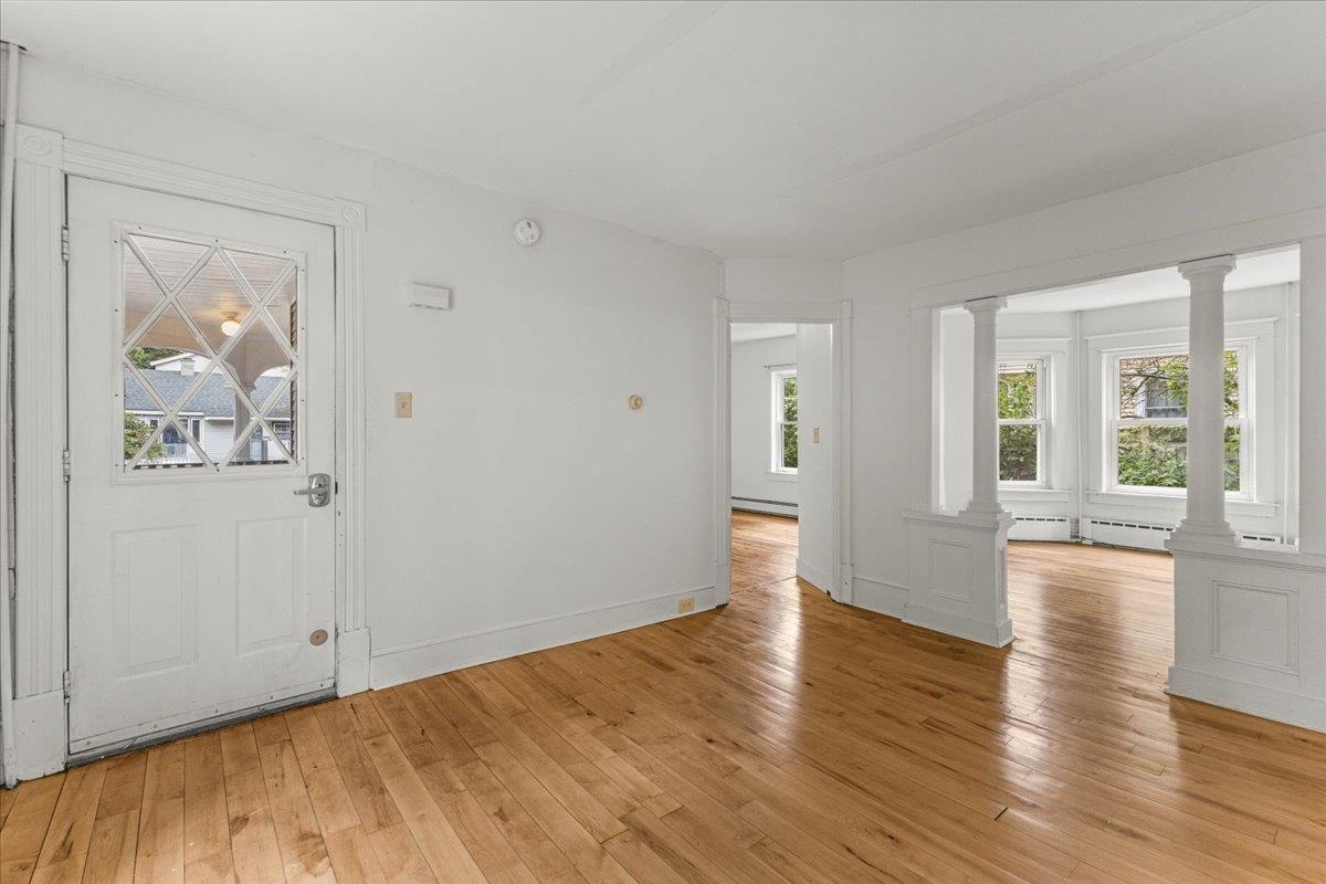 7 Champlain Place Property Photo 3