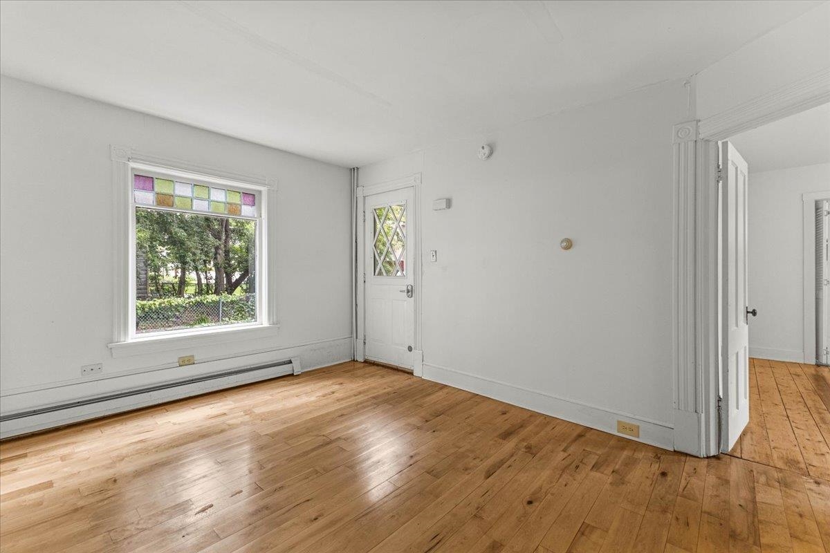 7 Champlain Place Property Photo 10