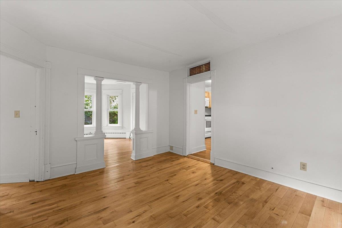 7 Champlain Place Property Photo 12