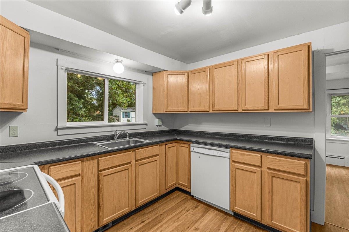 7 Champlain Place Property Photo 17