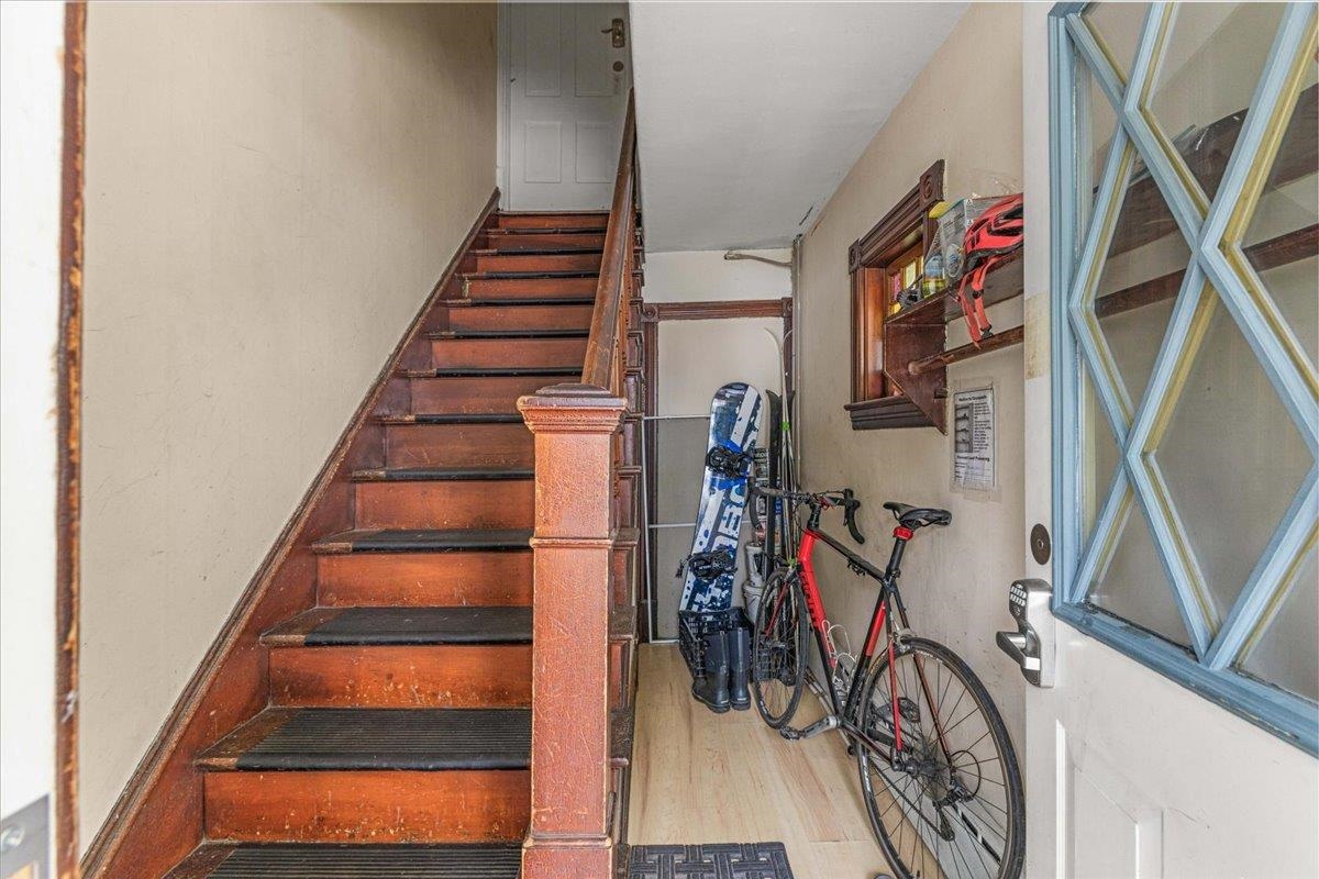7 Champlain Place Property Photo 26