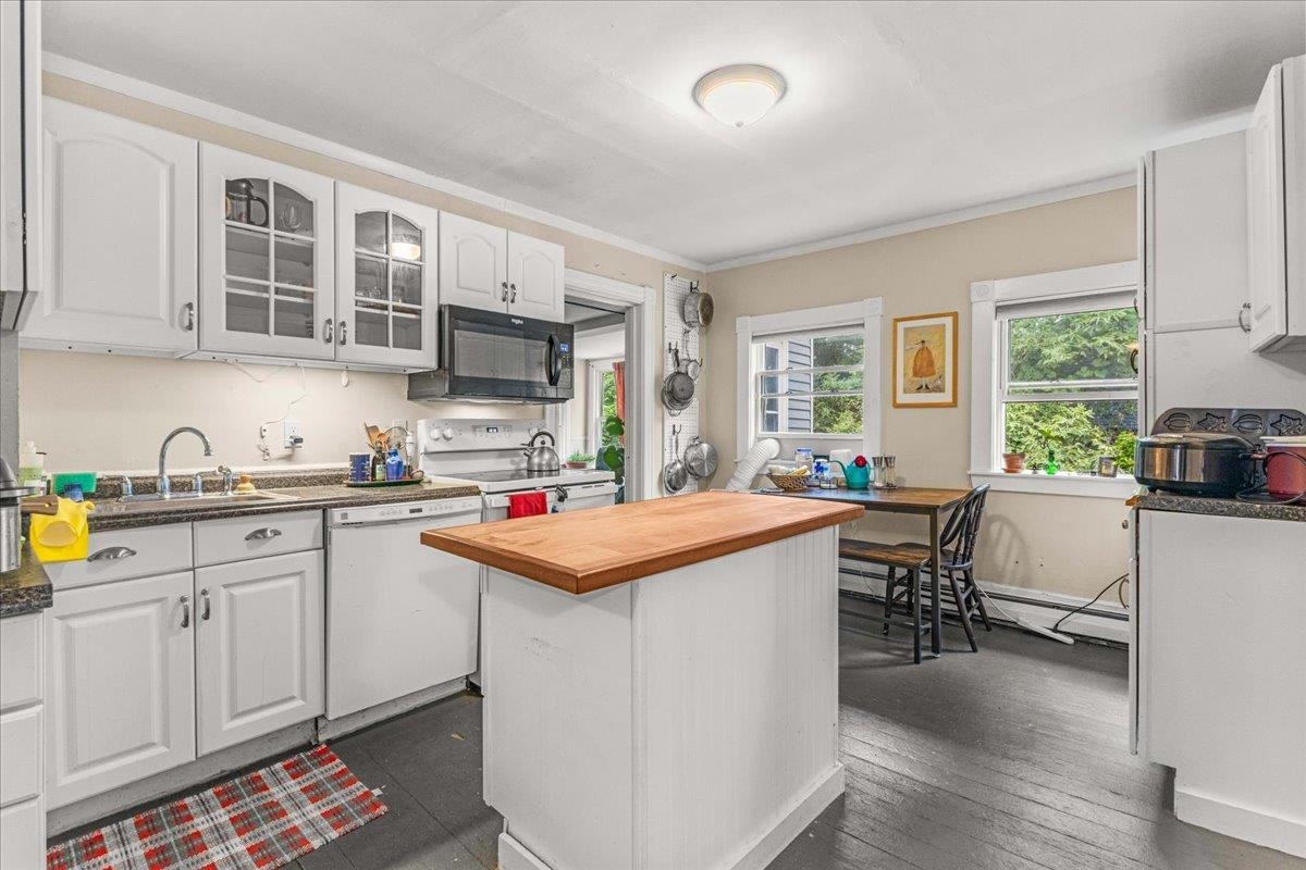 7 Champlain Place Property Photo 27