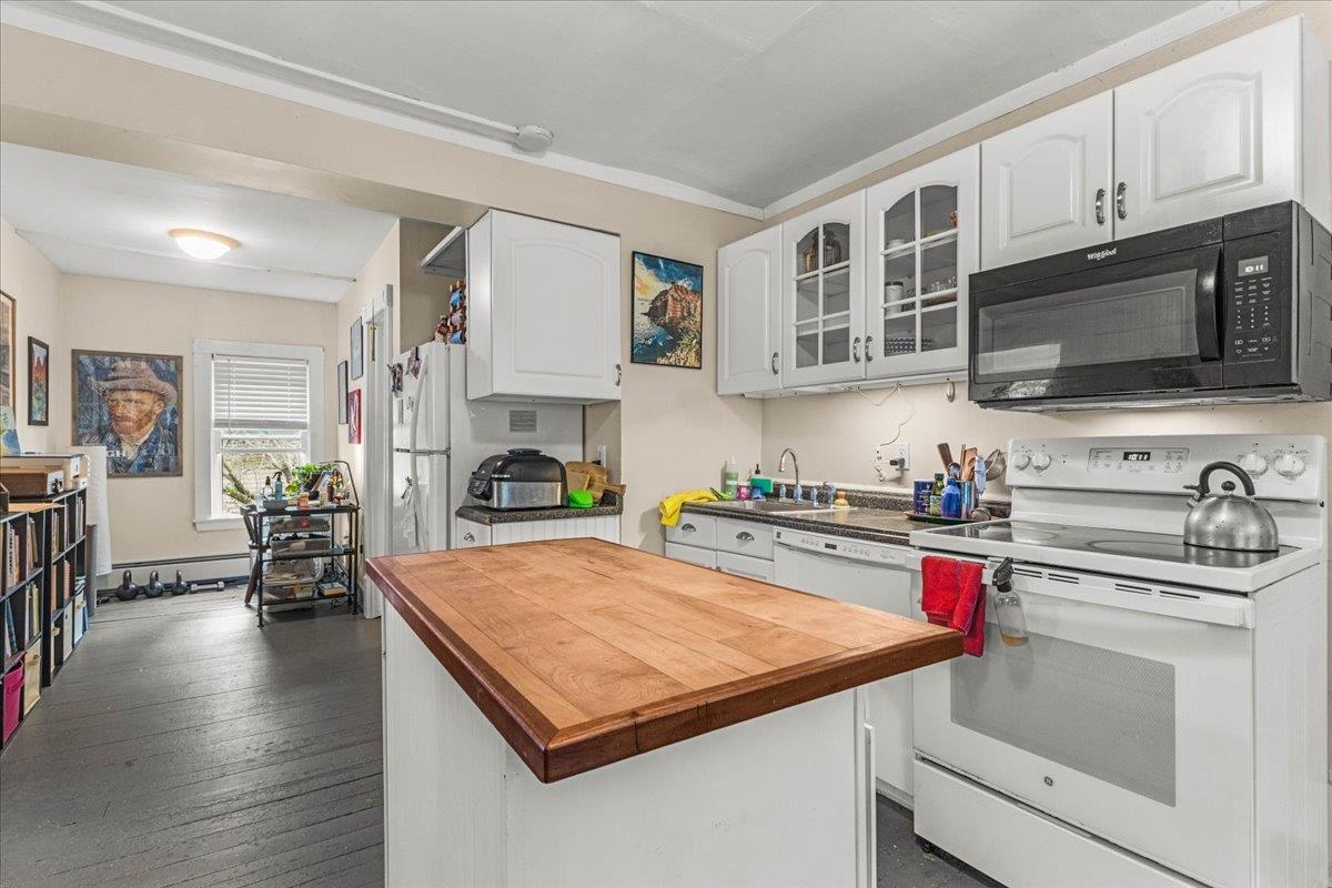 7 Champlain Place Property Photo 28