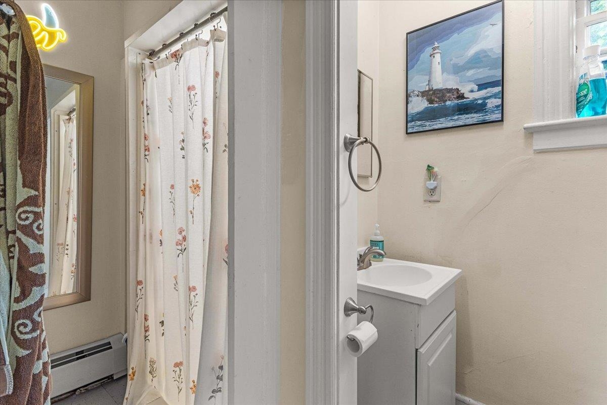 7 Champlain Place Property Photo 34