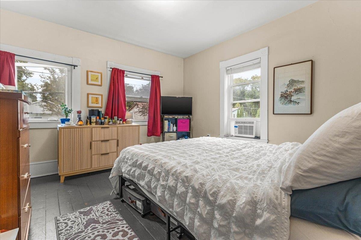7 Champlain Place Property Photo 35