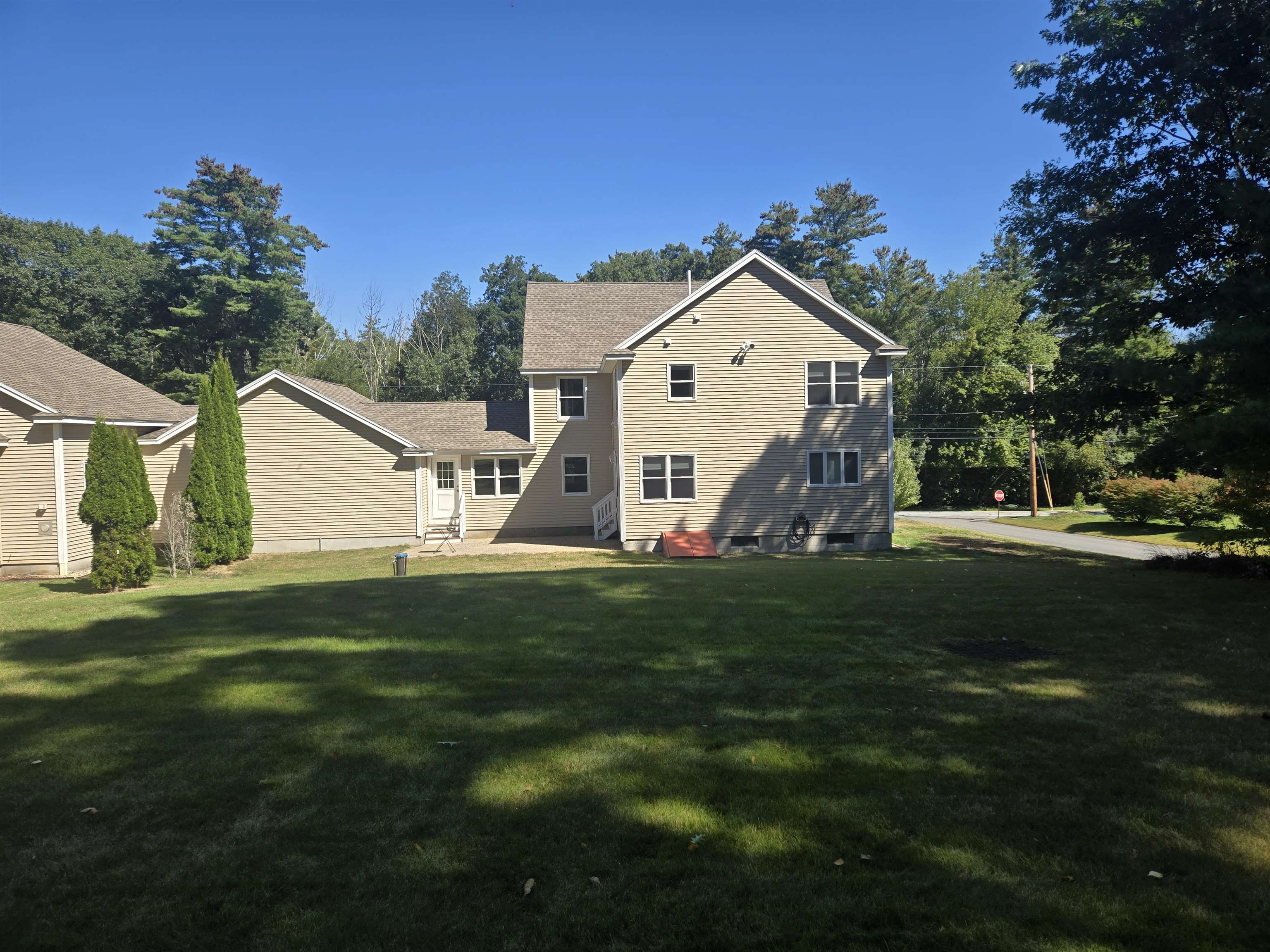 82 Dutton Road Property Photo 5