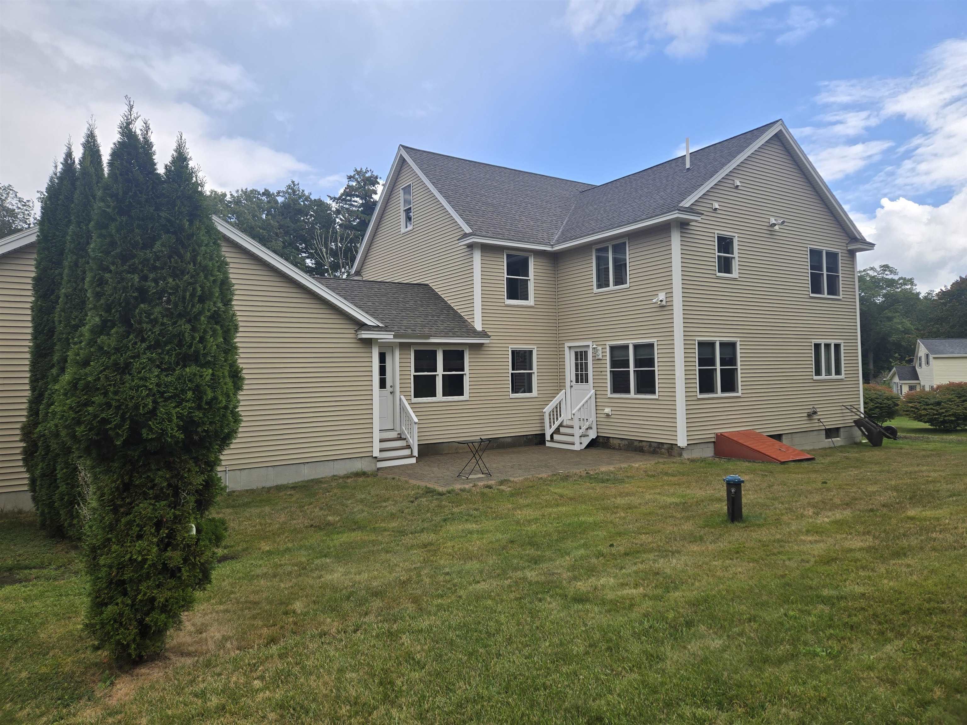 82 Dutton Road Property Photo 7
