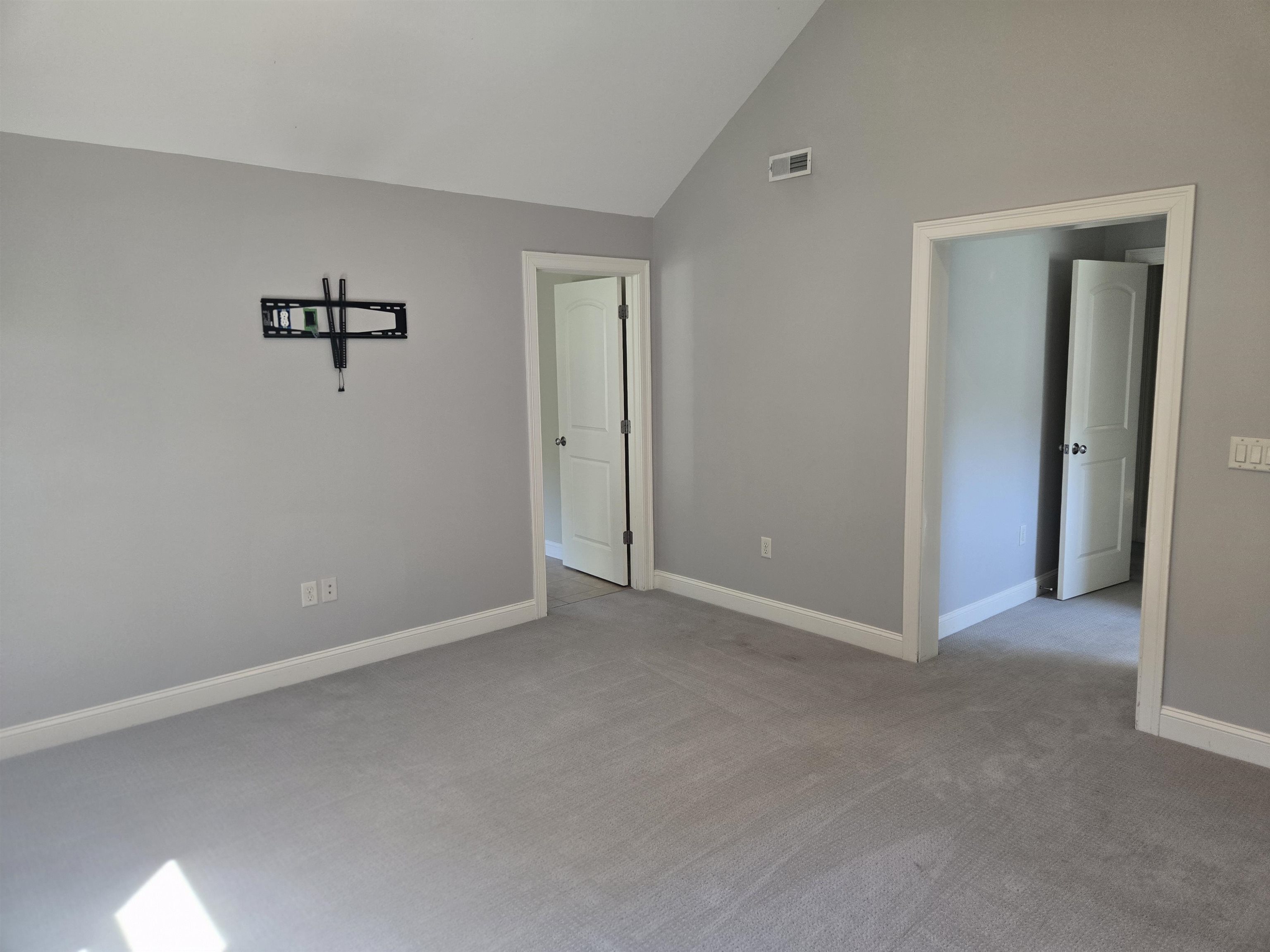 82 Dutton Road Property Photo 27