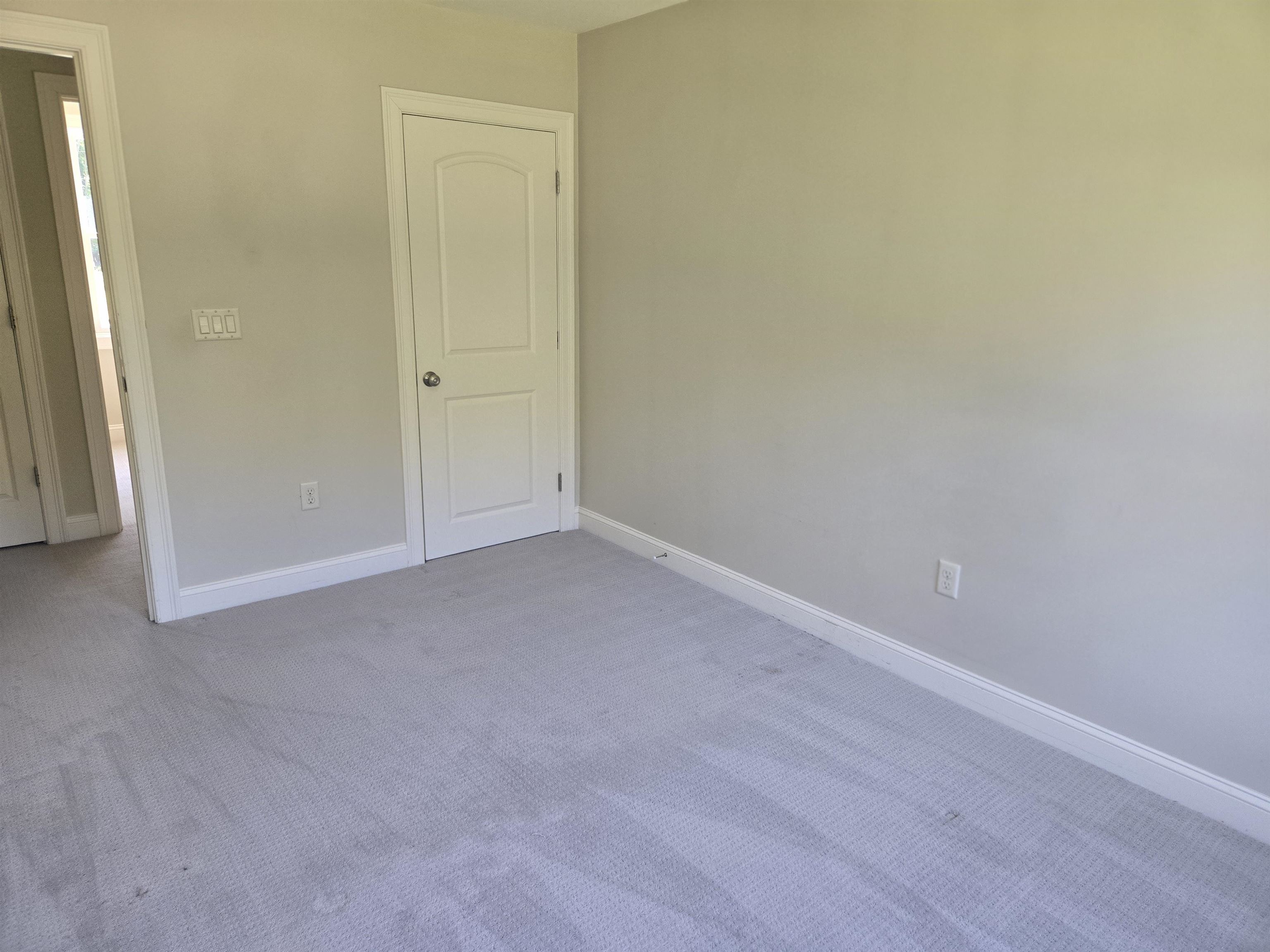 82 Dutton Road Property Photo 40