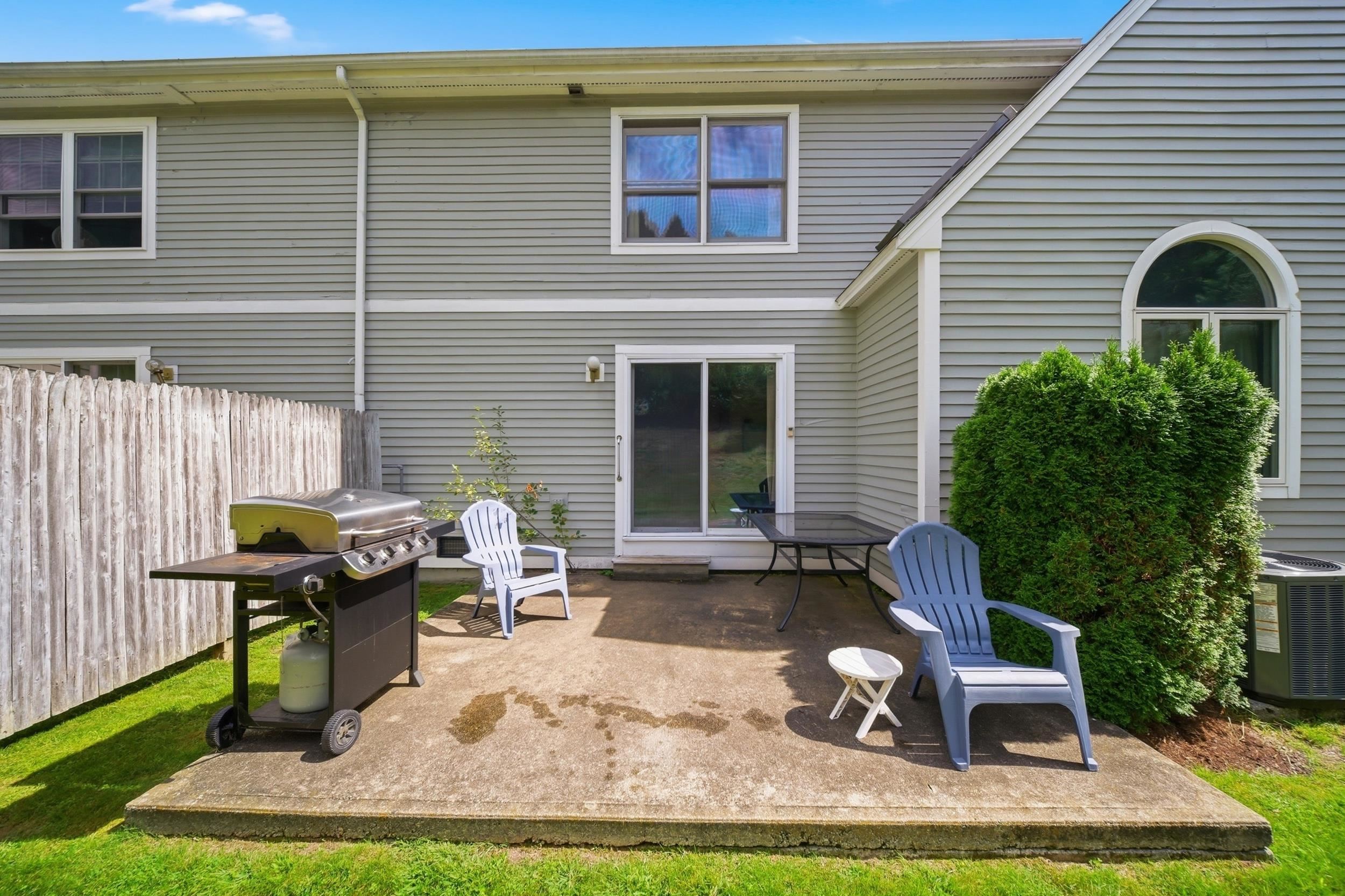 14 Long Hill Road Property Photo 3