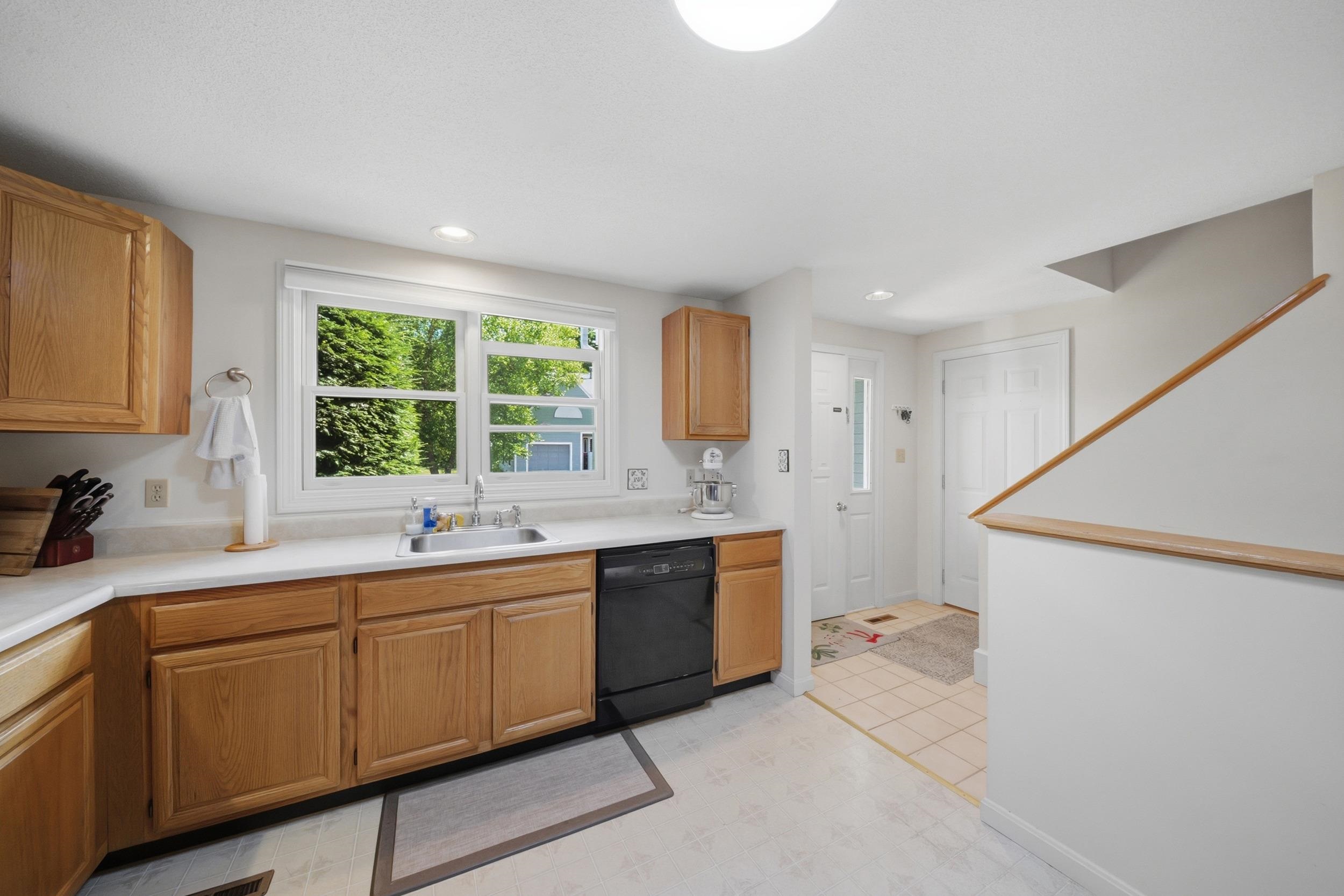 14 Long Hill Road Property Photo 7