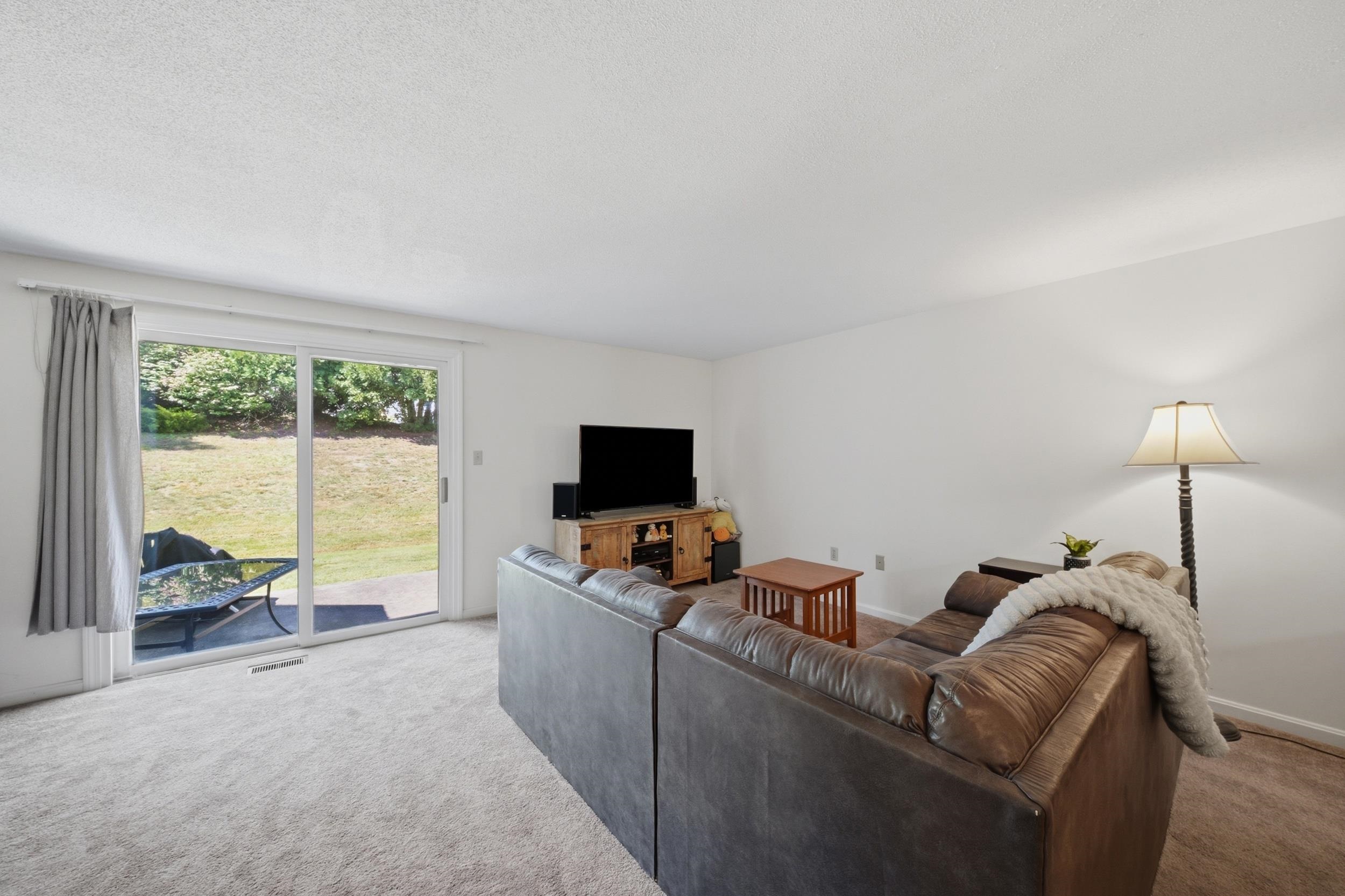 14 Long Hill Road Property Photo 9