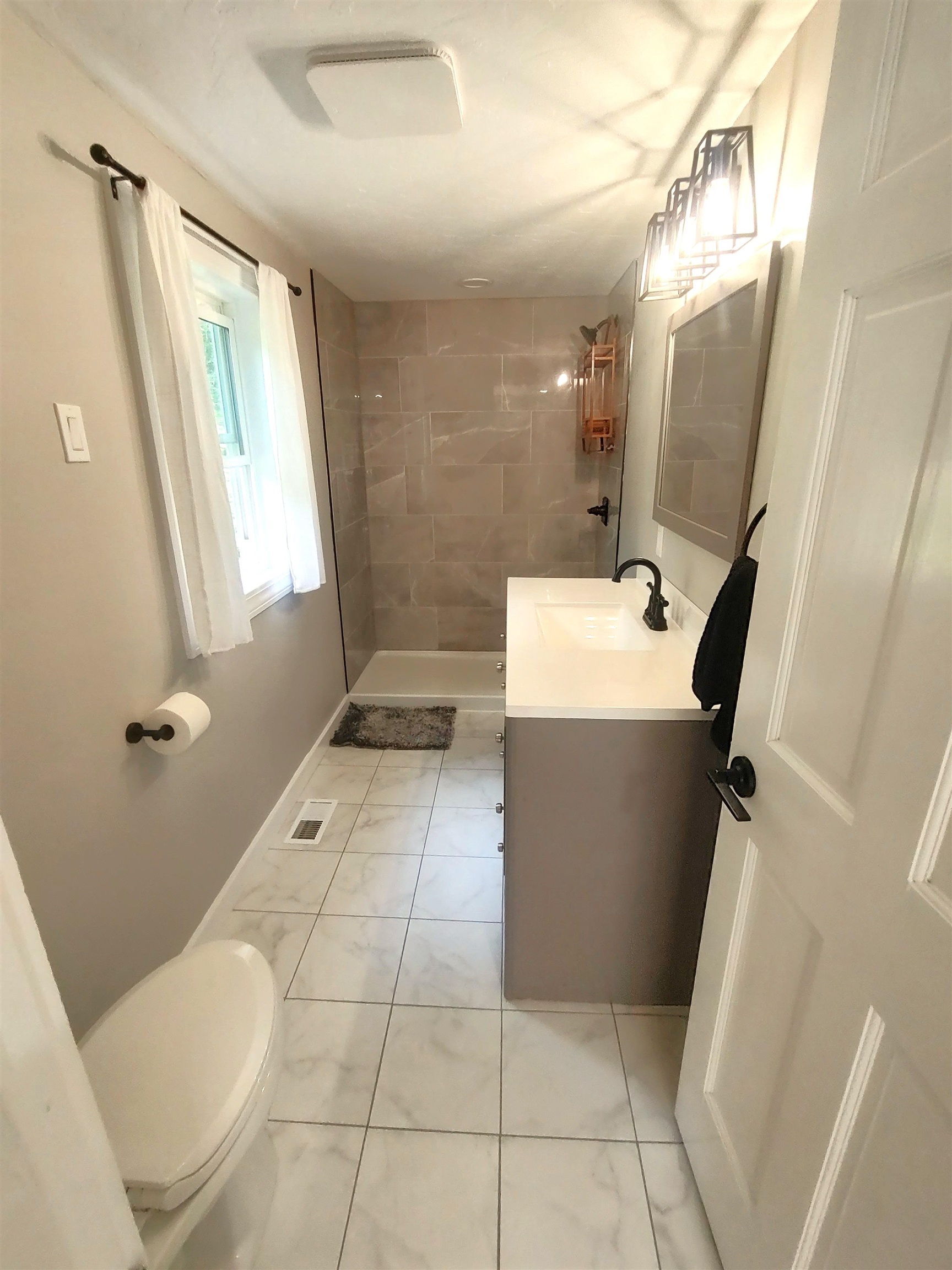 87 Foothills Road Property Photo 29