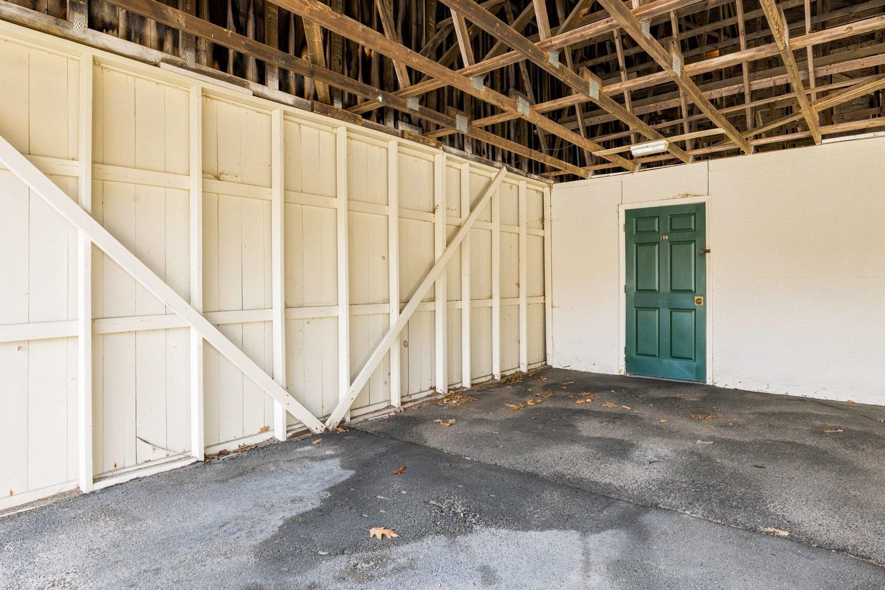 512 White Cedar Boulevard Property Photo 21