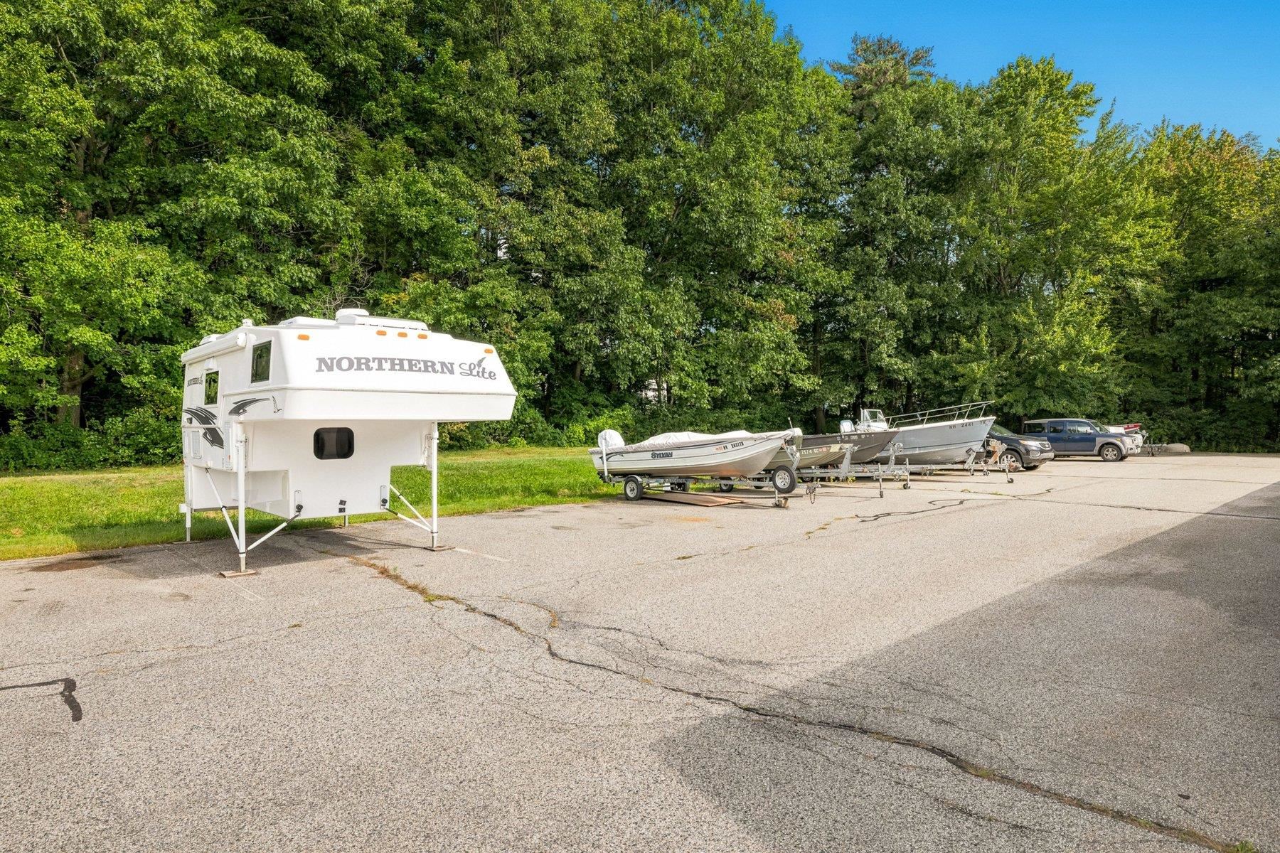 512 White Cedar Boulevard Property Photo 28