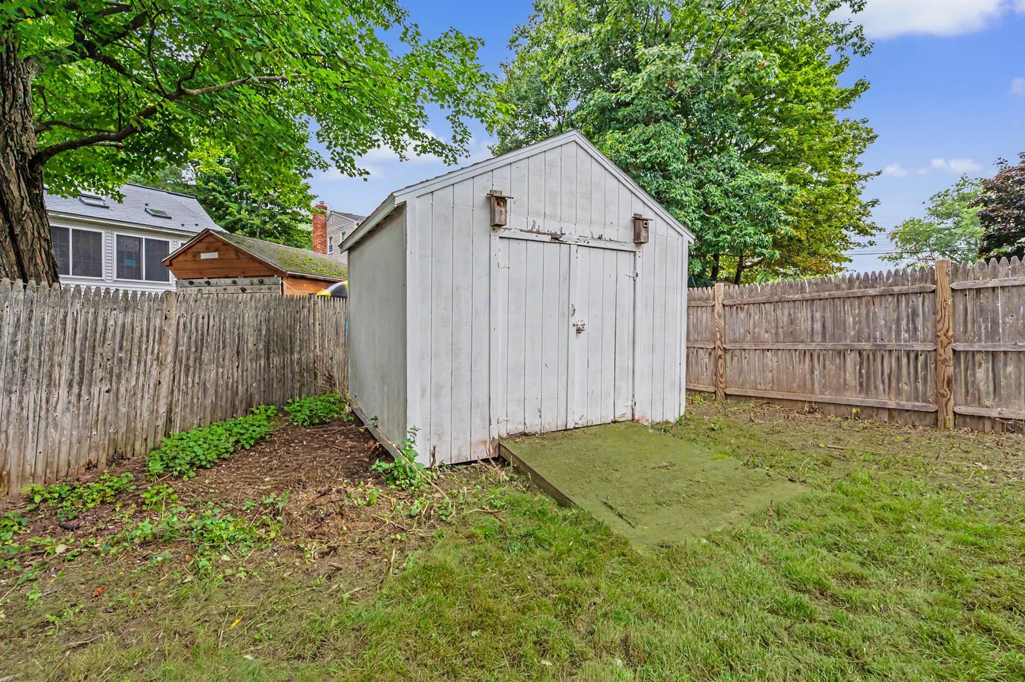 5 Estate Drive Property Photo 40