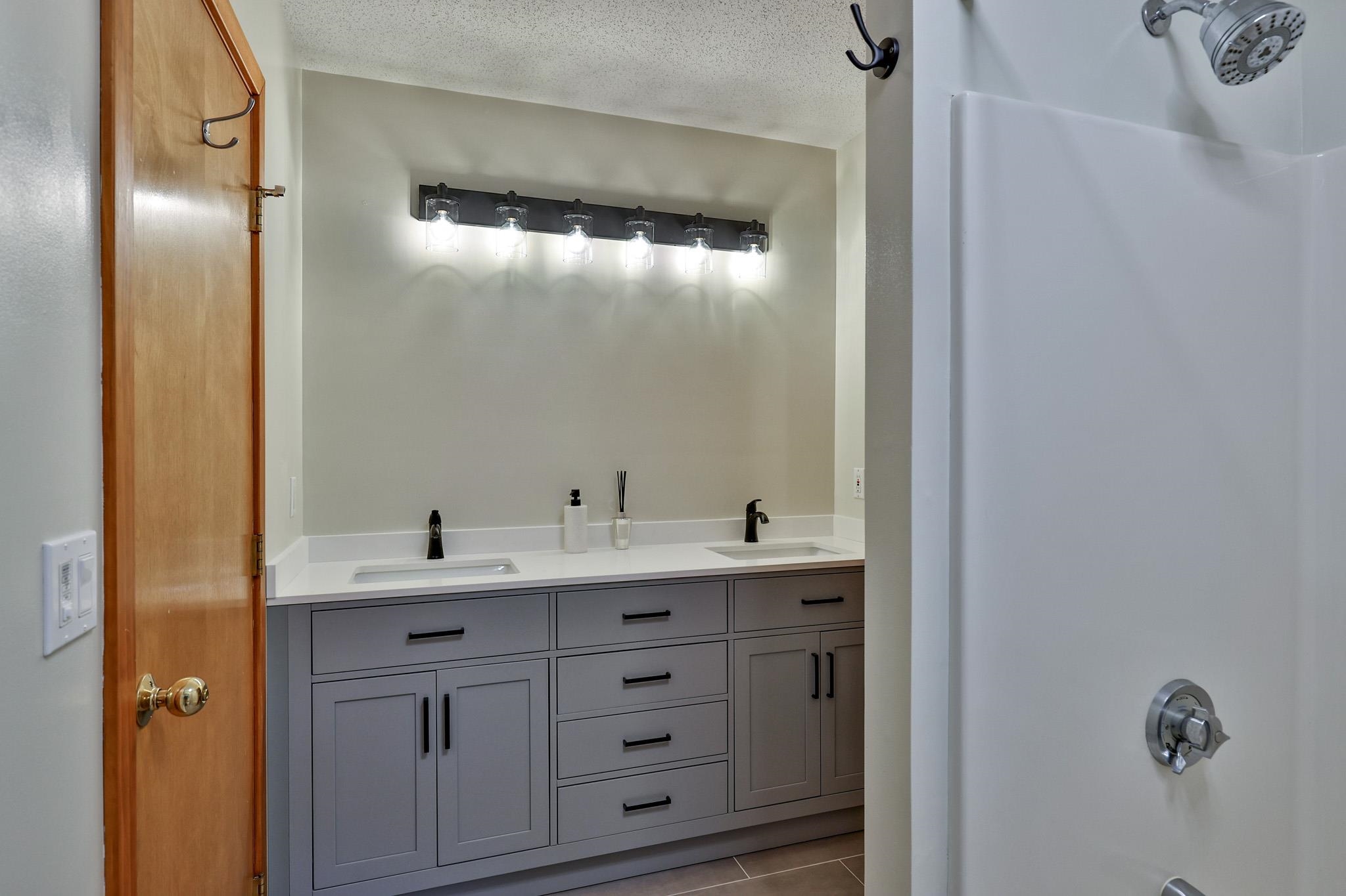28 Mountain View Drive Property Photo 26