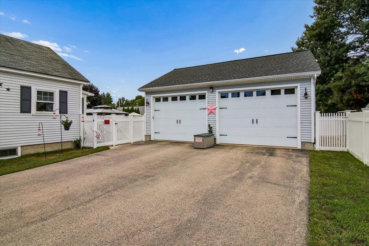 6 Fairview Street Property Photo 7