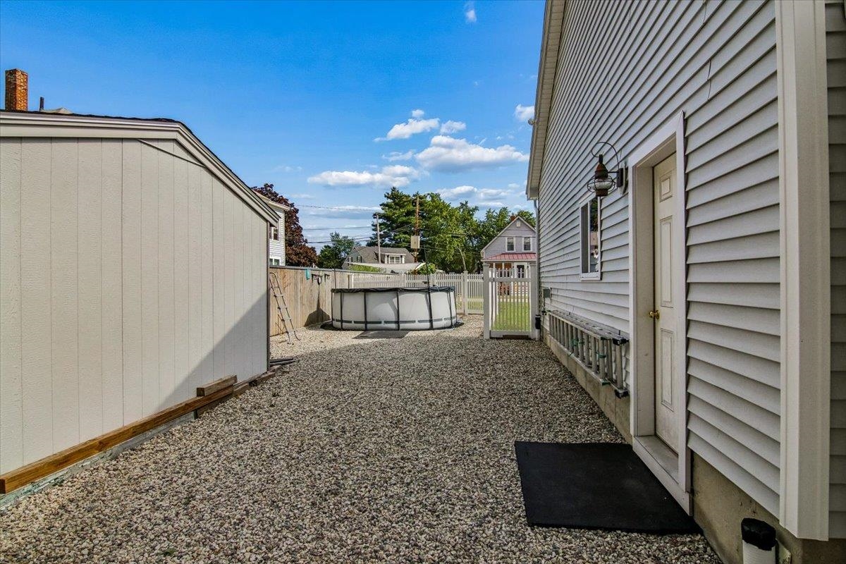 6 Fairview Street Property Photo 12