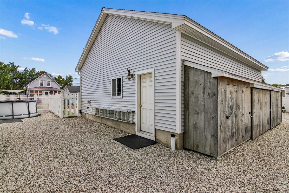 6 Fairview Street Property Photo 13