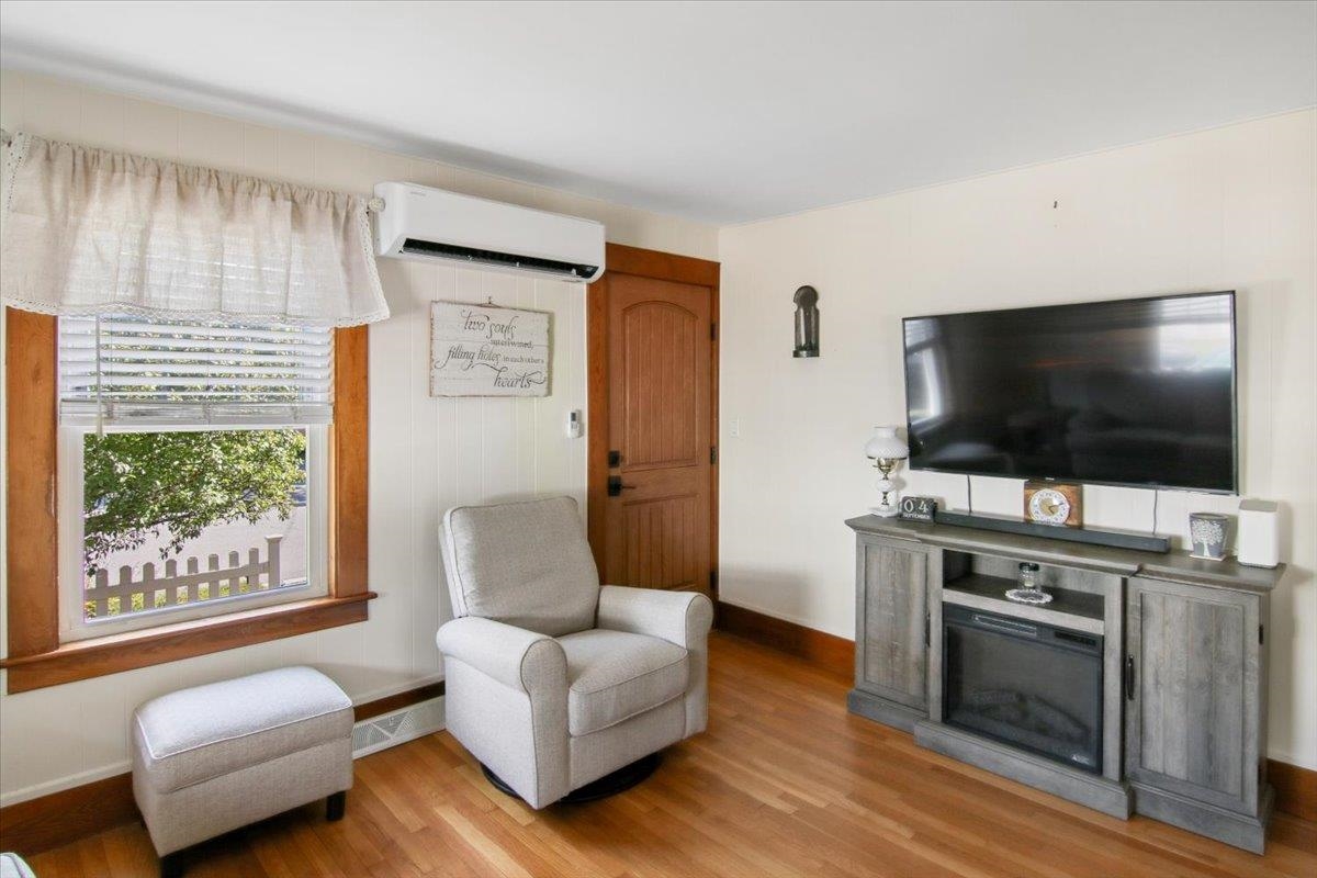 6 Fairview Street Property Photo 20
