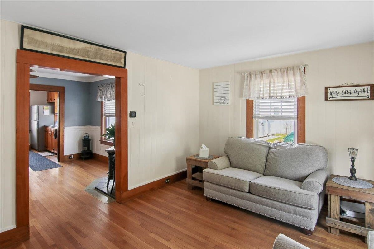 6 Fairview Street Property Photo 21
