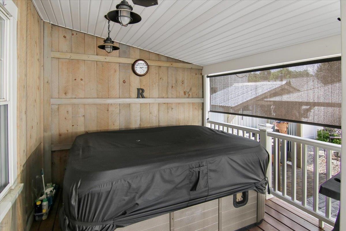 6 Fairview Street Property Photo 34