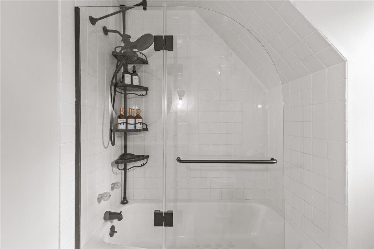 182 Steeple View Drive Property Photo 38