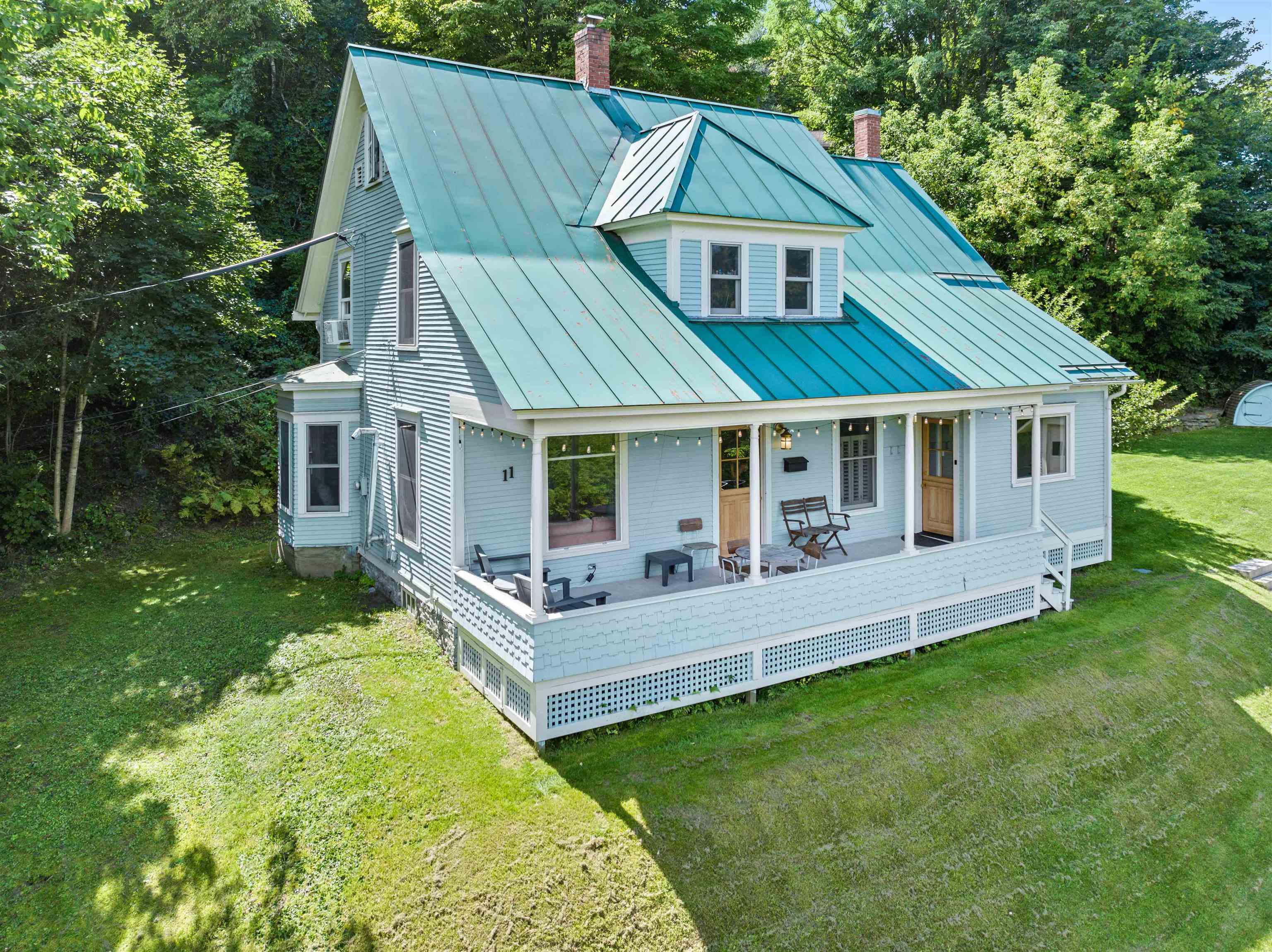 11 Cherry Avenue Property Photo 2