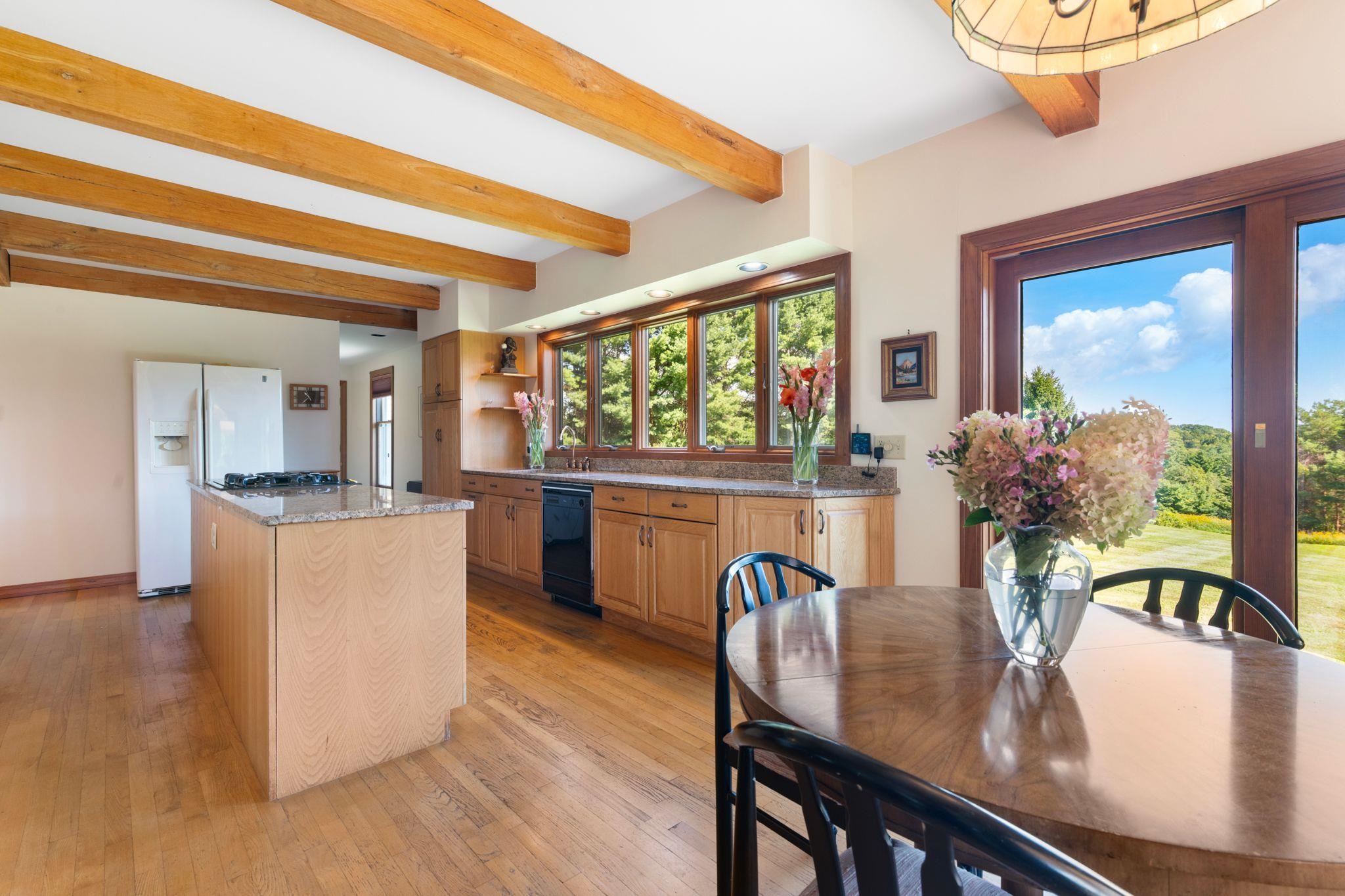 47 Oak Hill Drive Property Photo 10