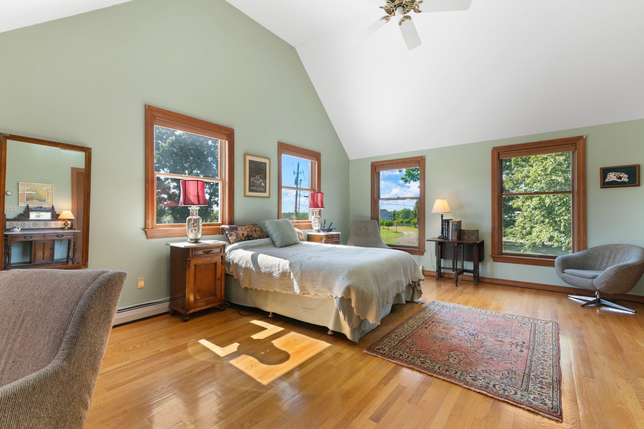 47 Oak Hill Drive Property Photo 17