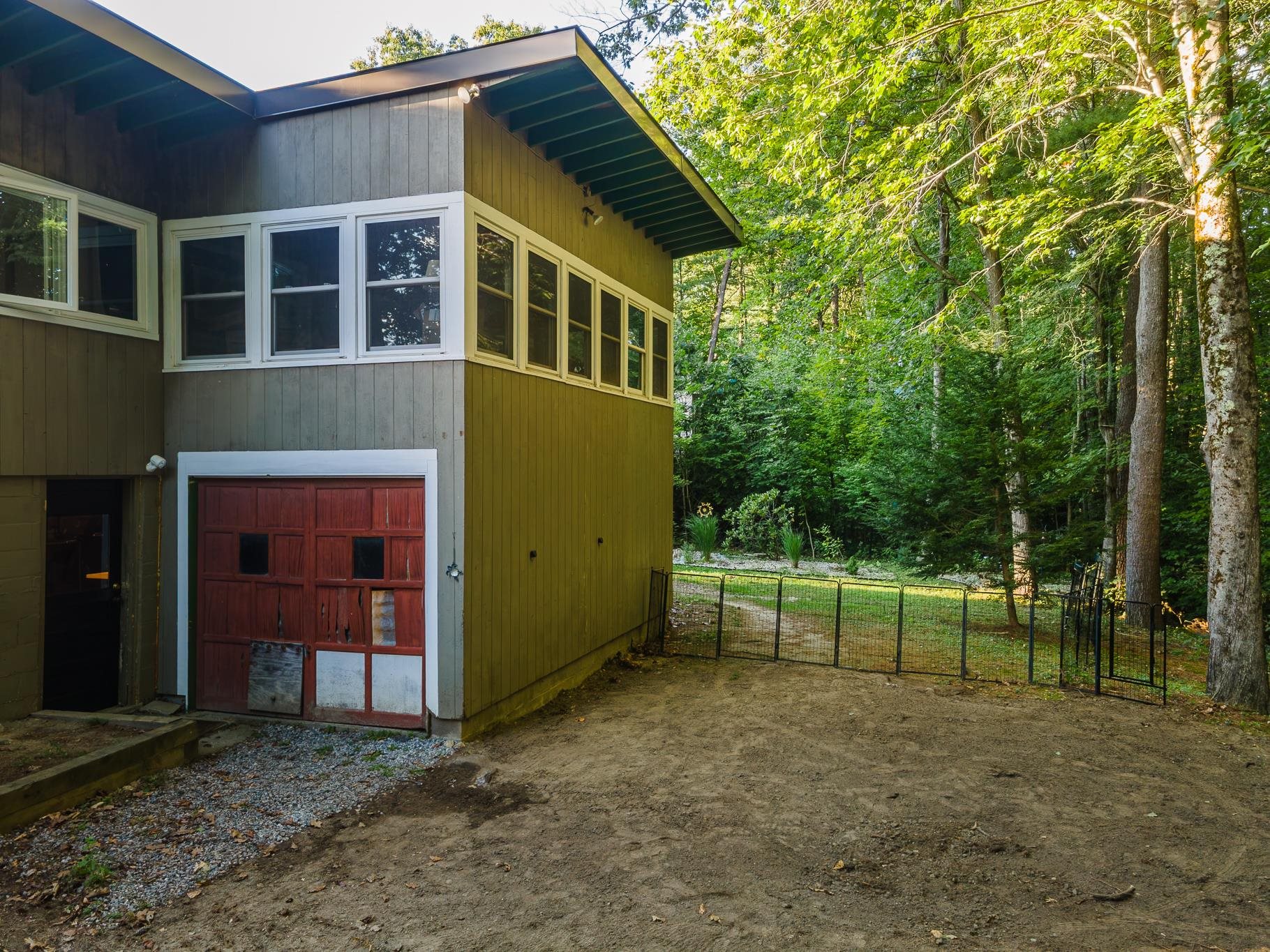 64 Fox Circle Property Photo 40