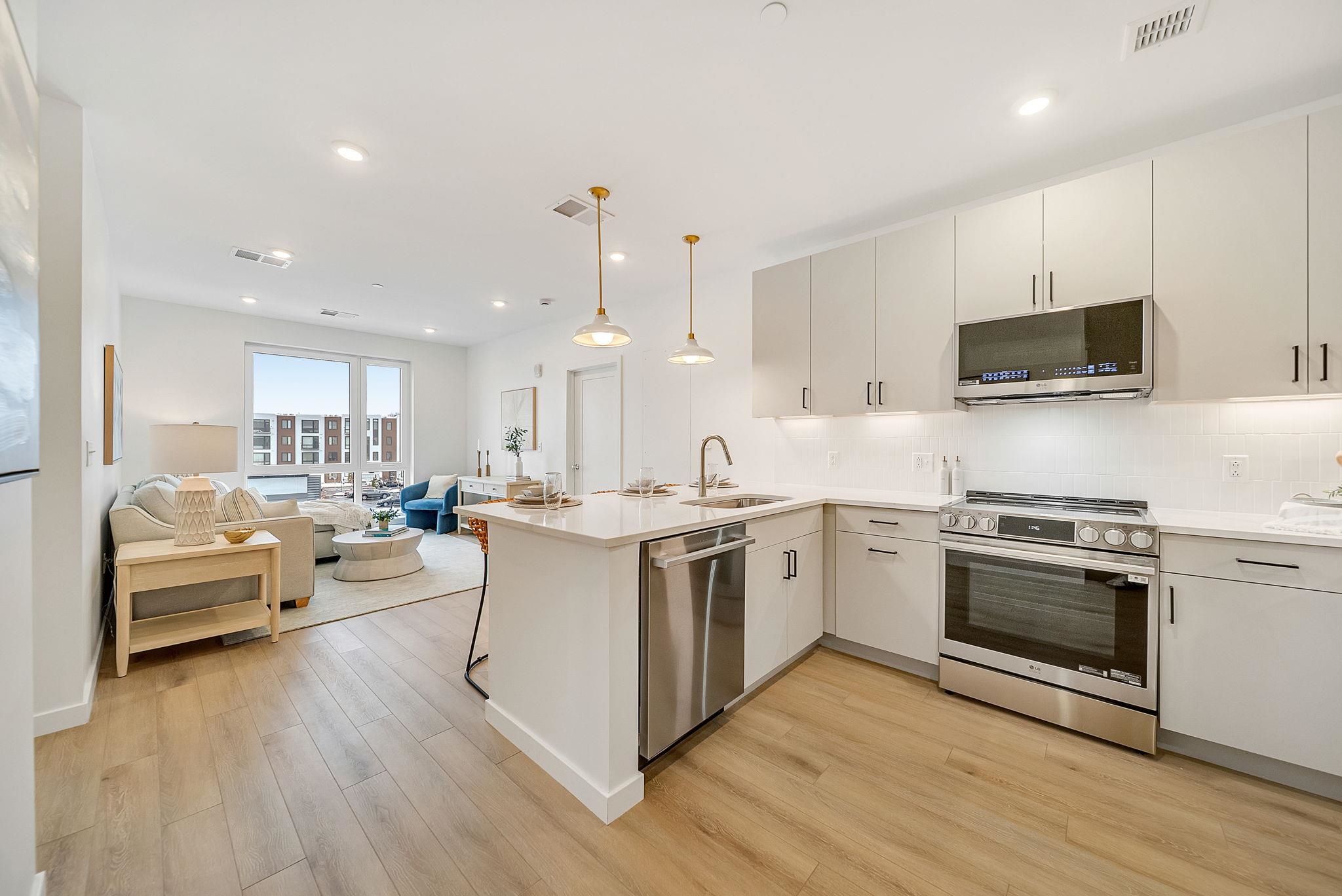 80 Constitution Avenue Property Photo 2
