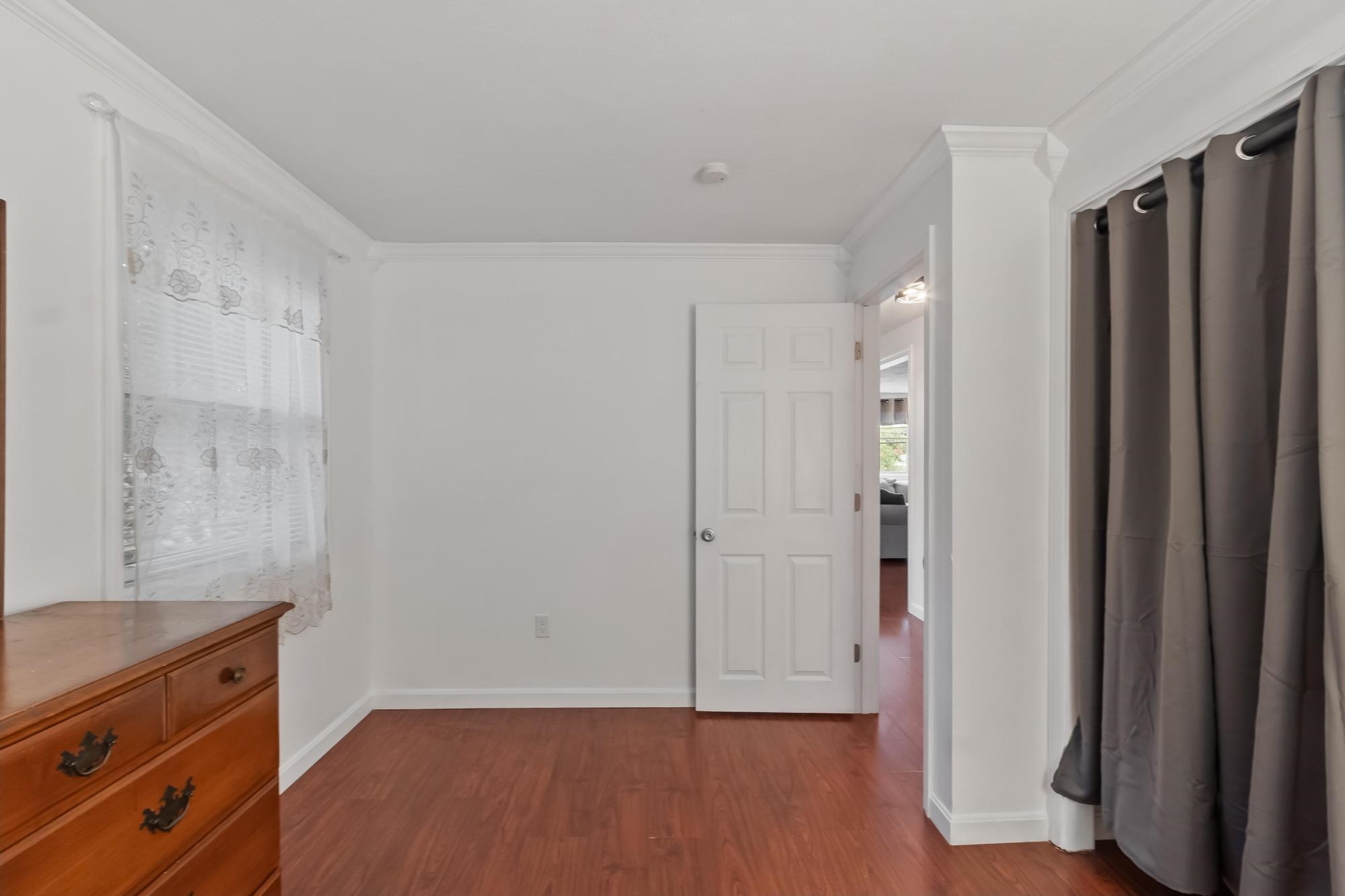 786 Mammoth Road Property Photo 24