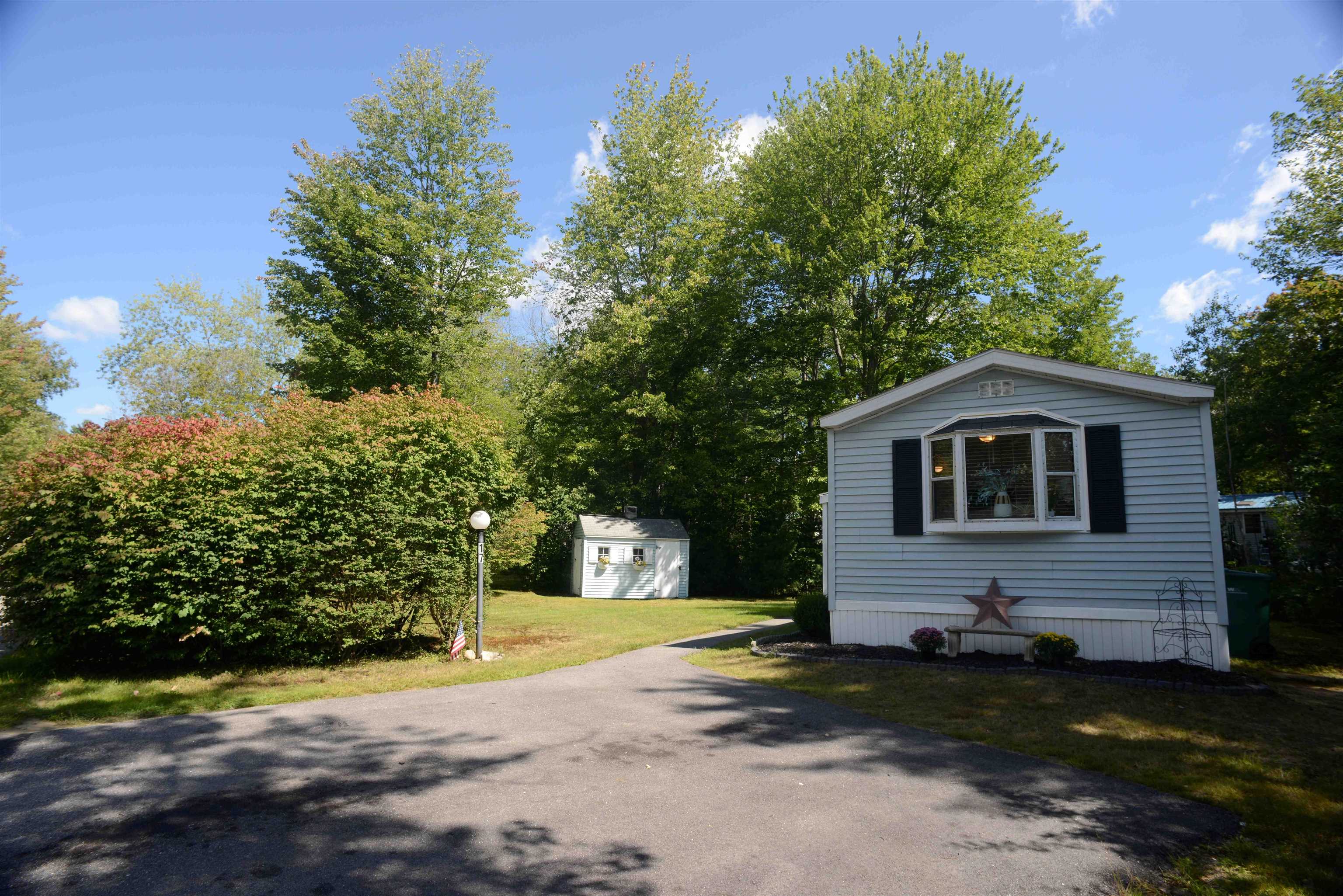 17 Brownstone Lane Property Photo 2