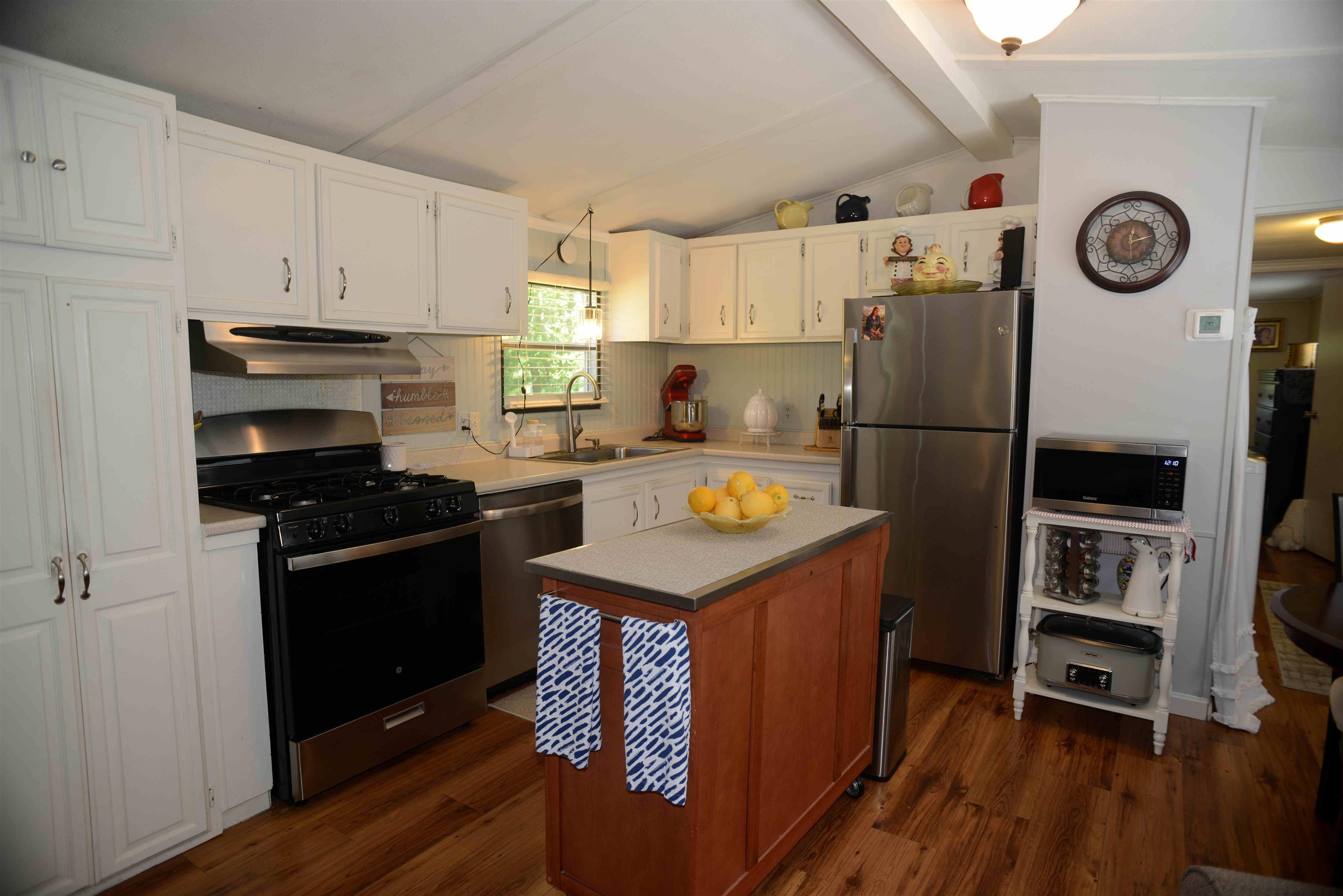 17 Brownstone Lane Property Photo 11