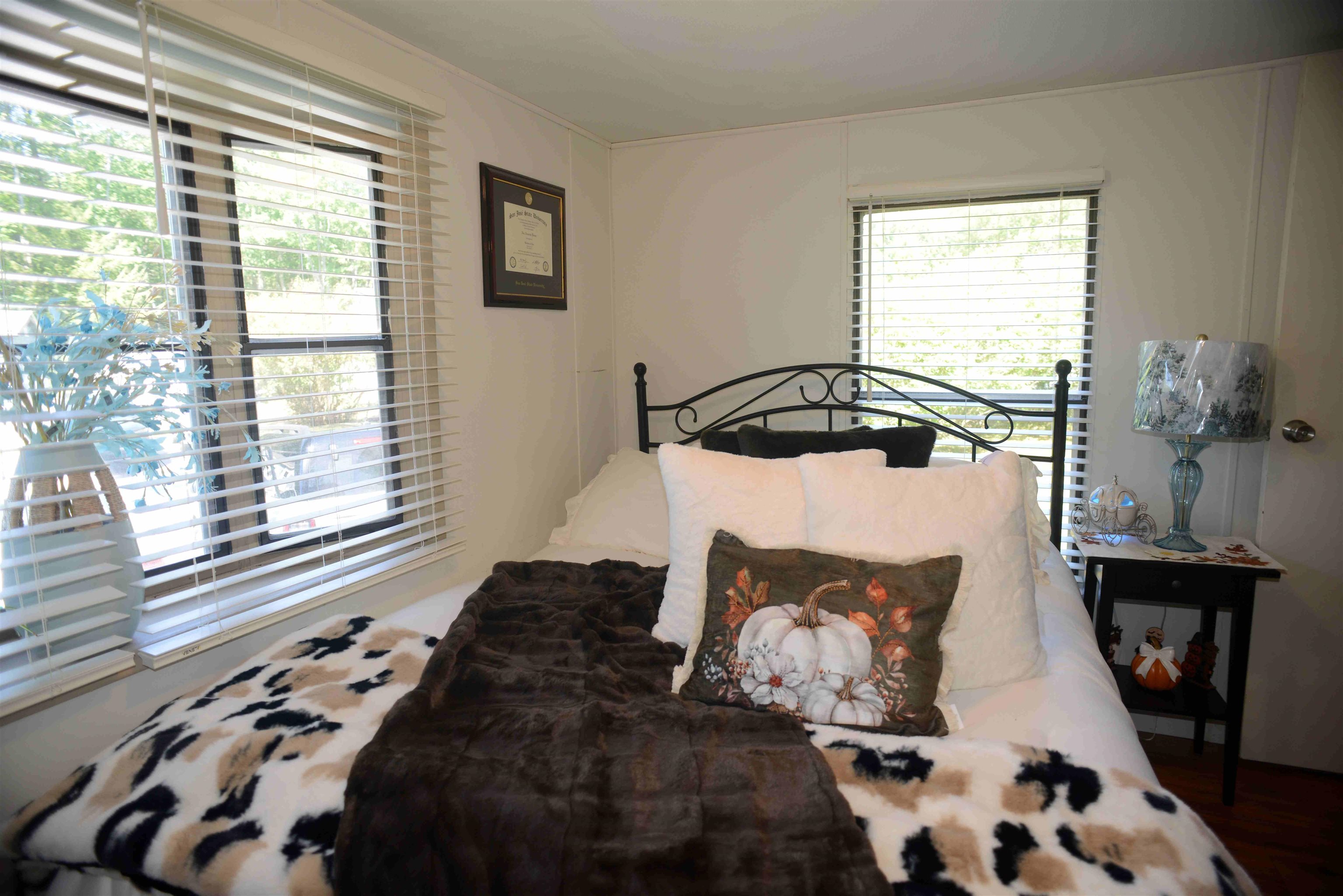 17 Brownstone Lane Property Photo 18