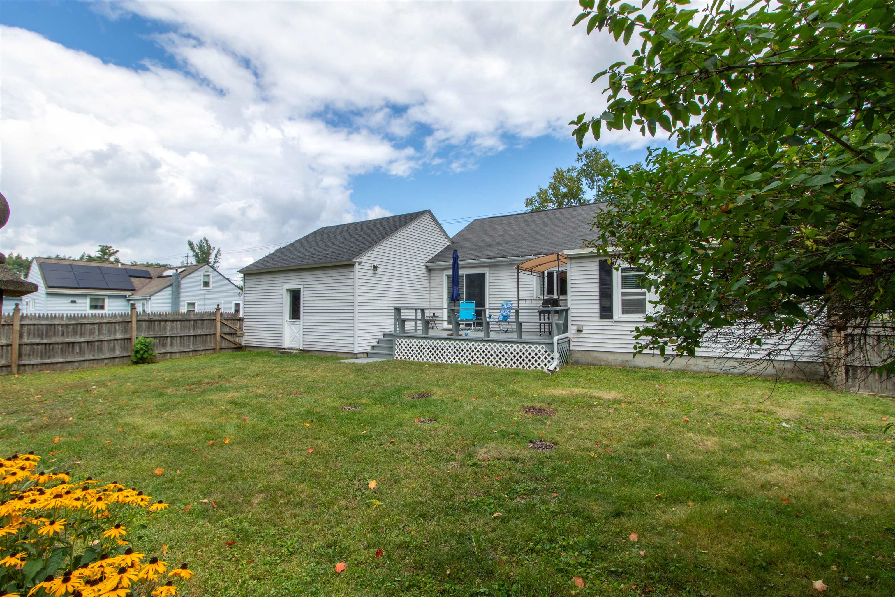 211 Bluff Road Property Photo 3