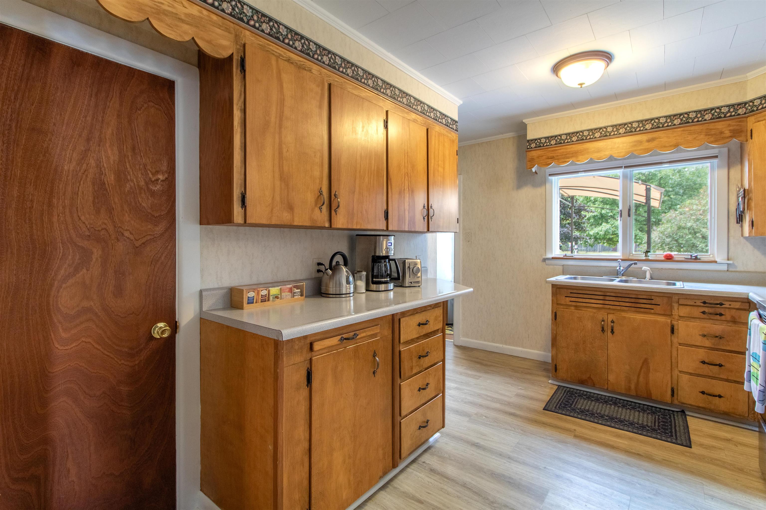 211 Bluff Road Property Photo 12