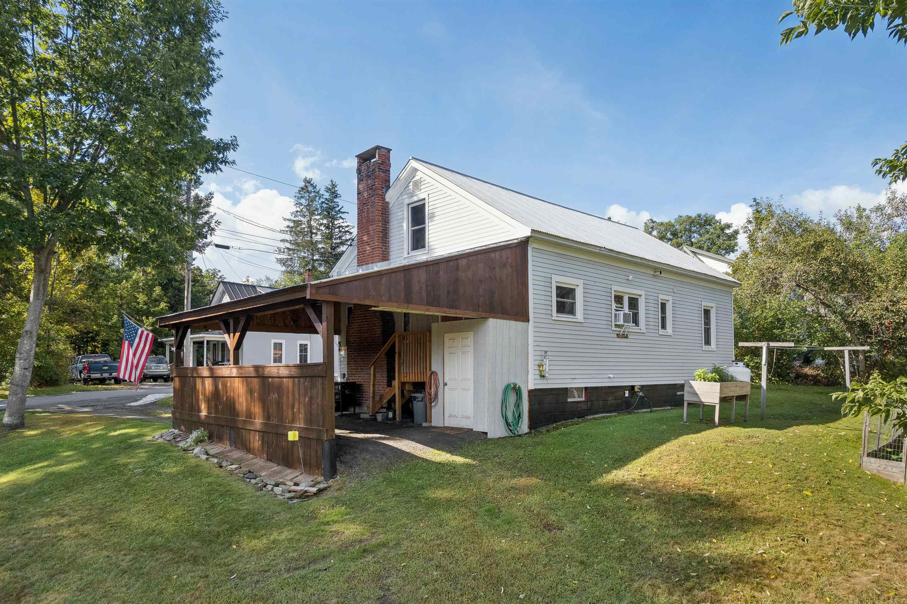 3 Fairview Street Property Photo 4