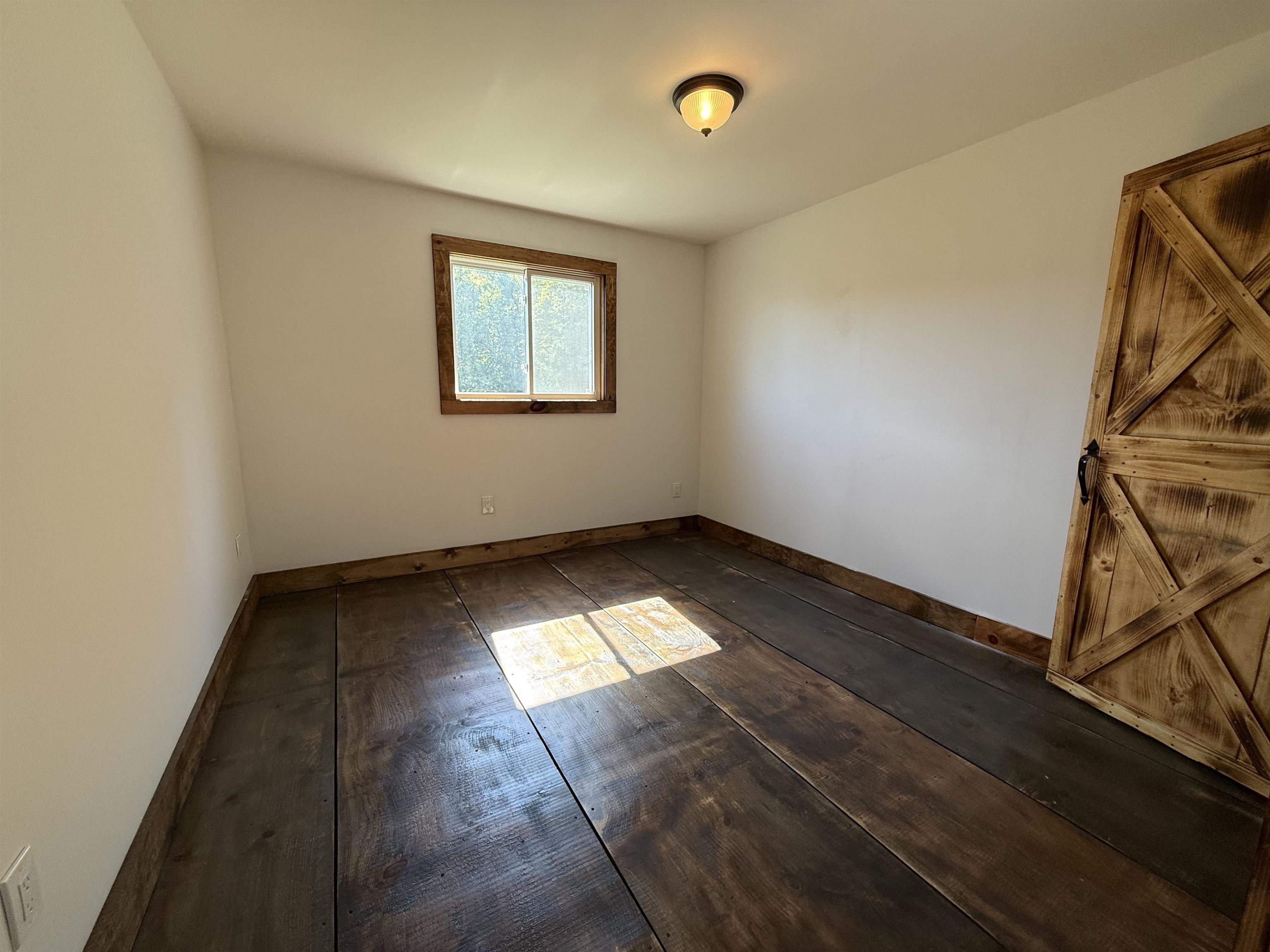 1720 Macintosh Hill Road Property Photo 20