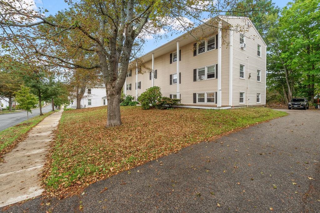 140 Cass Street Property Photo 21