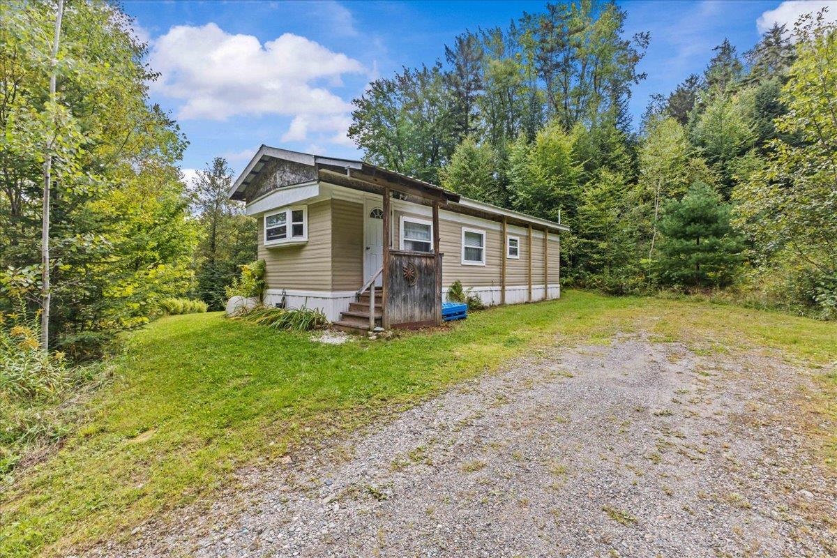 2083 West Hill Road Property Photo 9