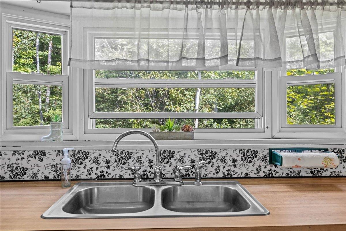 2083 West Hill Road Property Photo 12